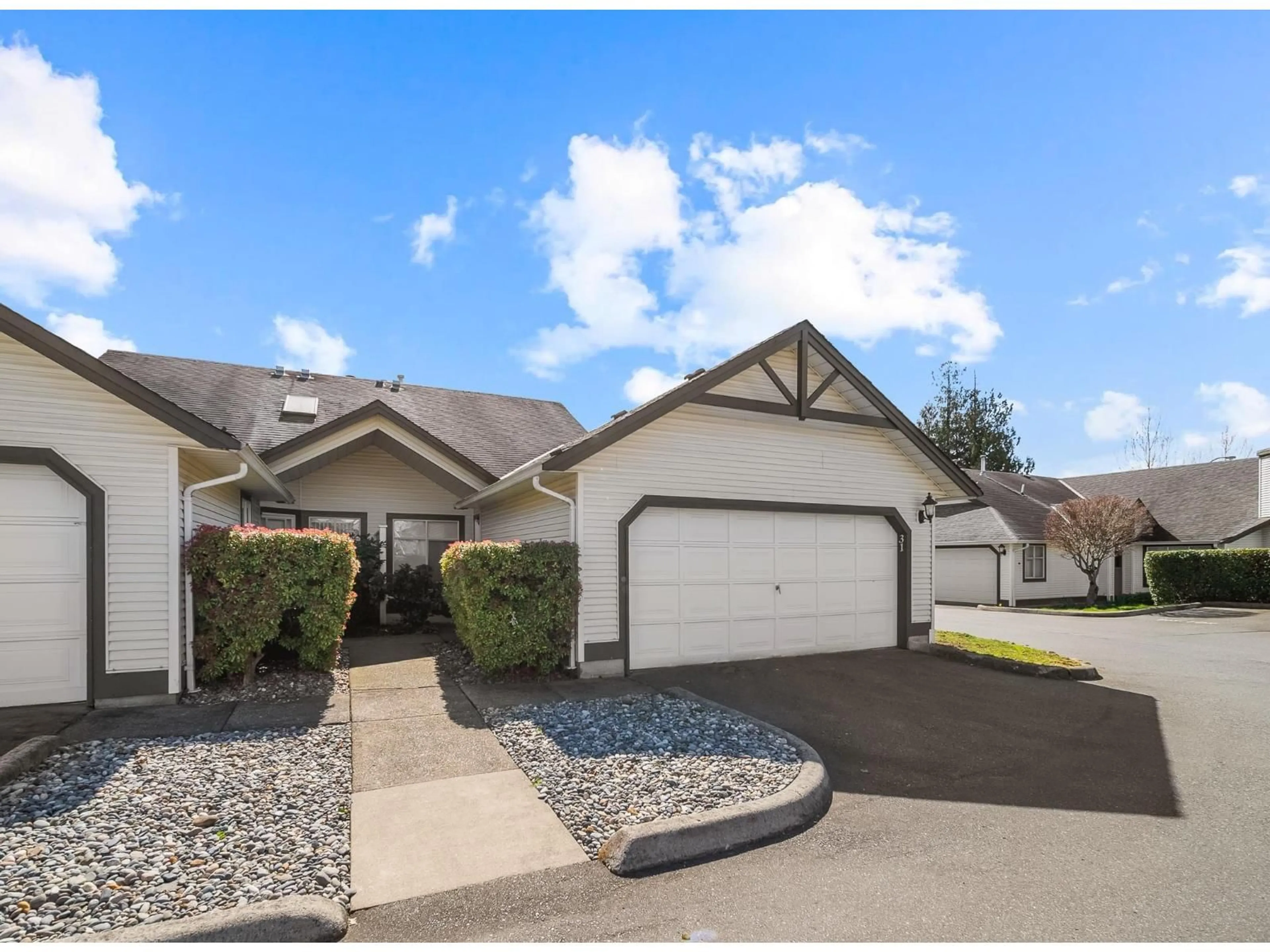 A pic from outside/outdoor area/front of a property/back of a property/a pic from drone, street for 31 - 19649 53 AVENUE, Langley British Columbia V3A8C5