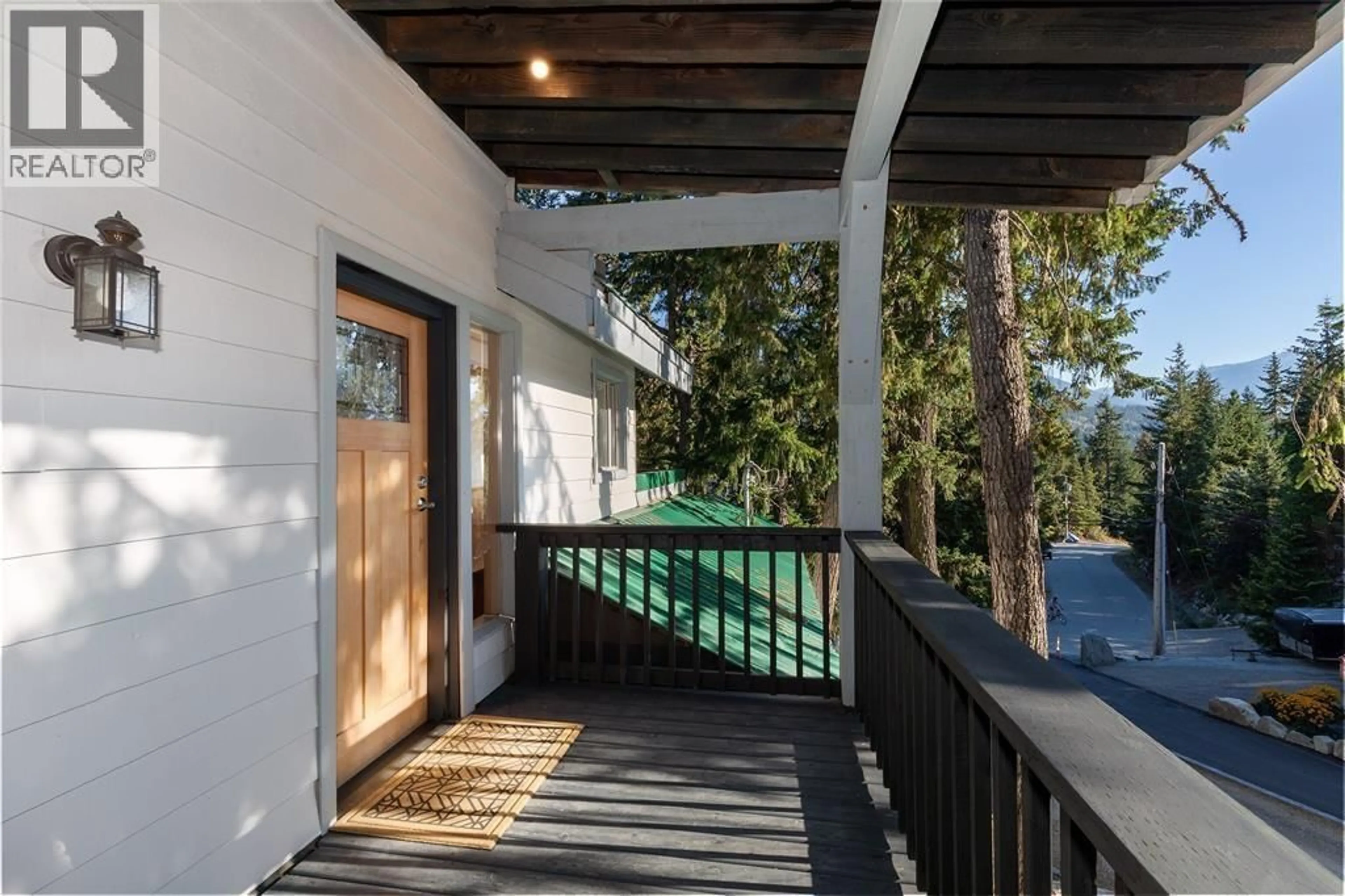 Patio, unknown for 9539 EMERALD DRIVE, Whistler British Columbia V8E0G5