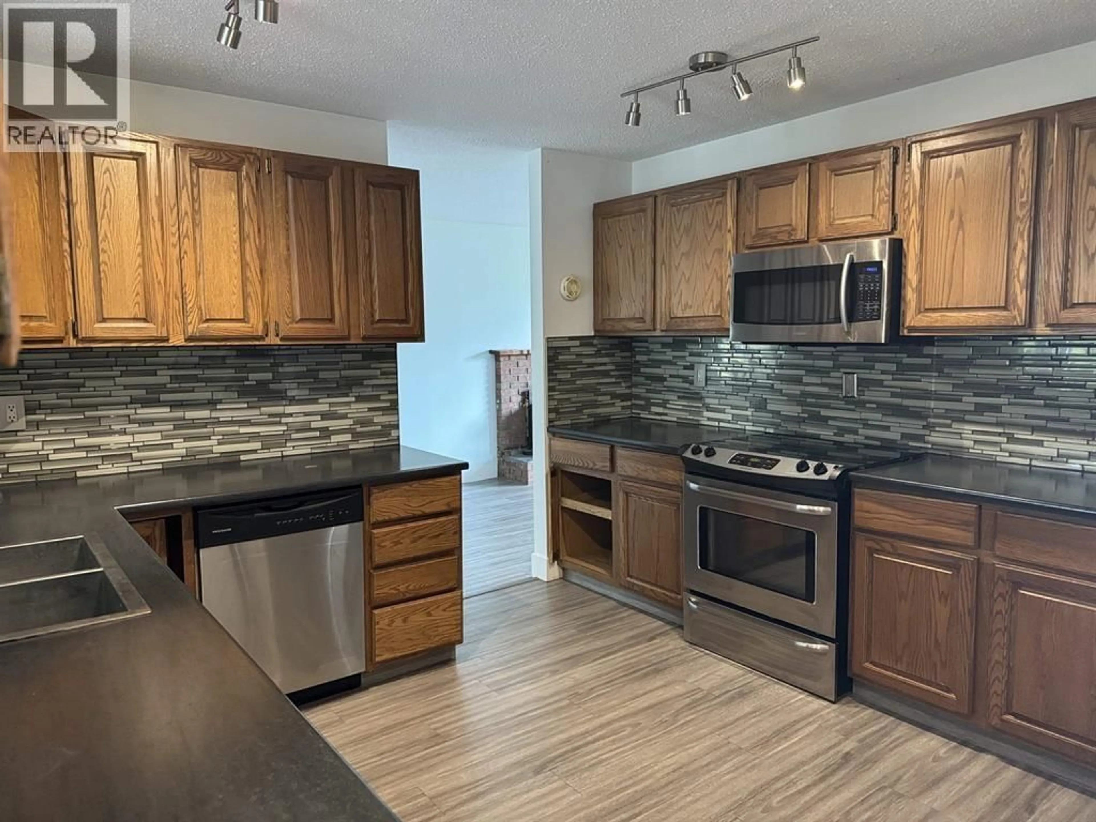 Unknown for 234 CENTENNIAL DRIVE, Mackenzie British Columbia V0J2C0