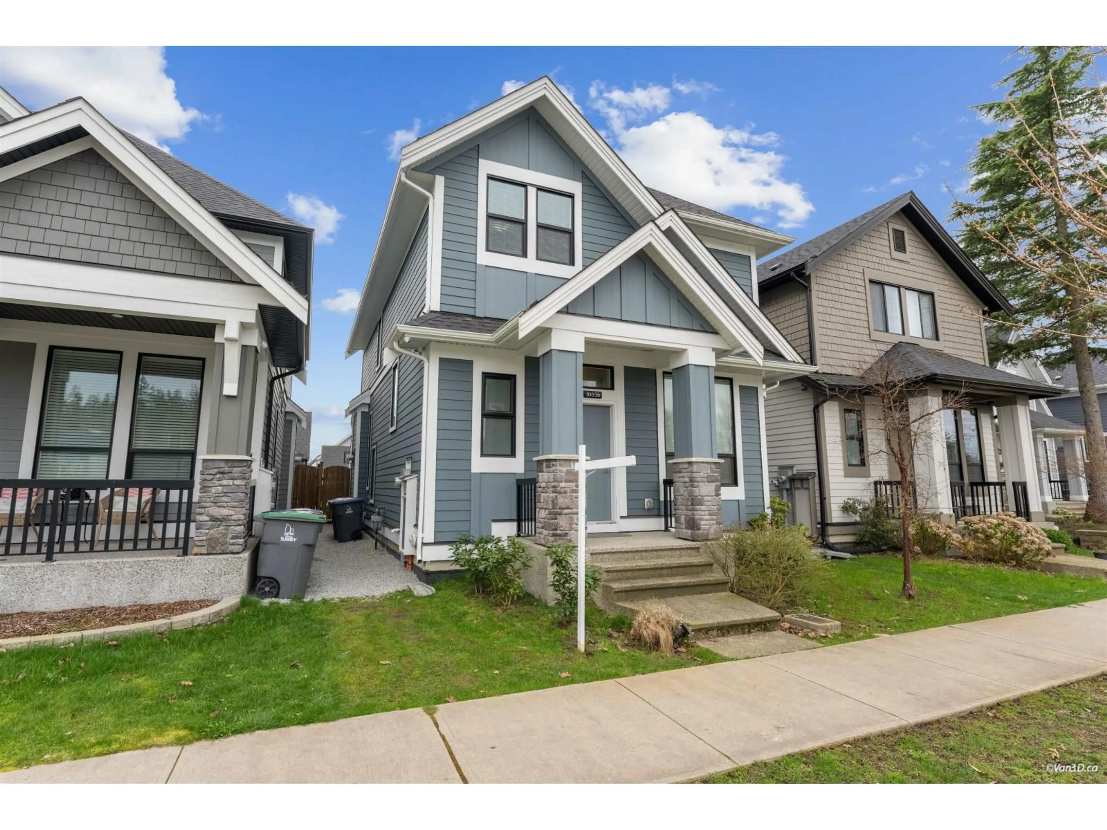 Home with vinyl exterior material, street for 16636 EDGEWOOD DRIVE, Surrey British Columbia V3Z9X9