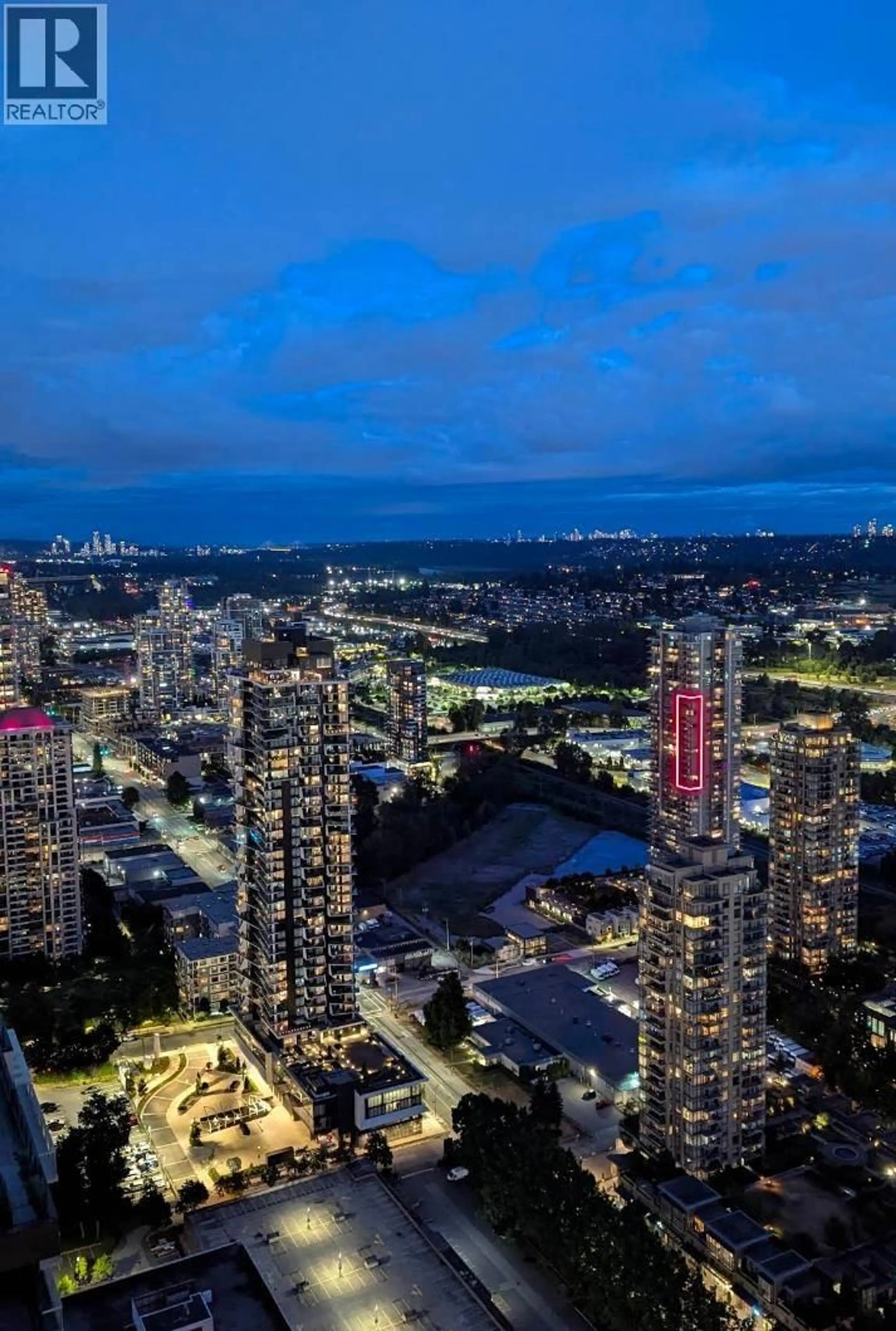 A pic from outside/outdoor area/front of a property/back of a property/a pic from drone, city buildings view from balcony for 1612 - 2108 GILMORE AVENUE, Burnaby British Columbia V5C0N8