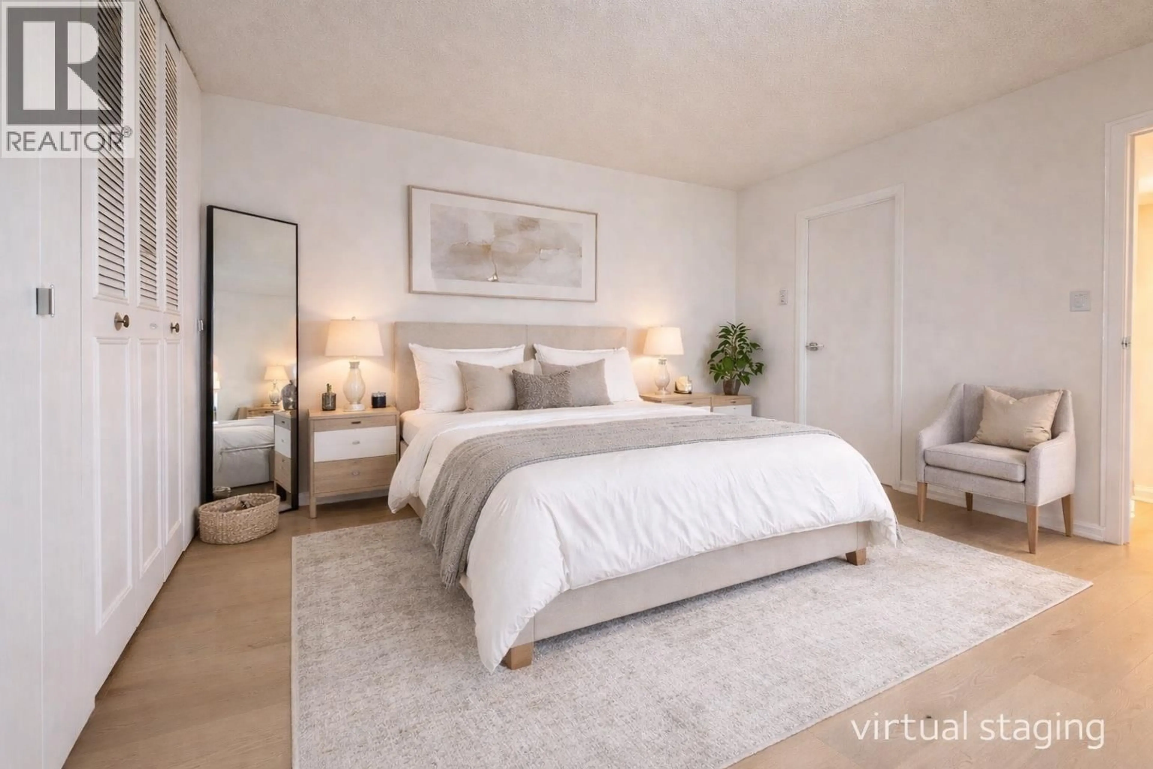 Bedroom with bed, unknown for 604 - 6455 WILLINGDON AVENUE, Burnaby British Columbia V5H4E4