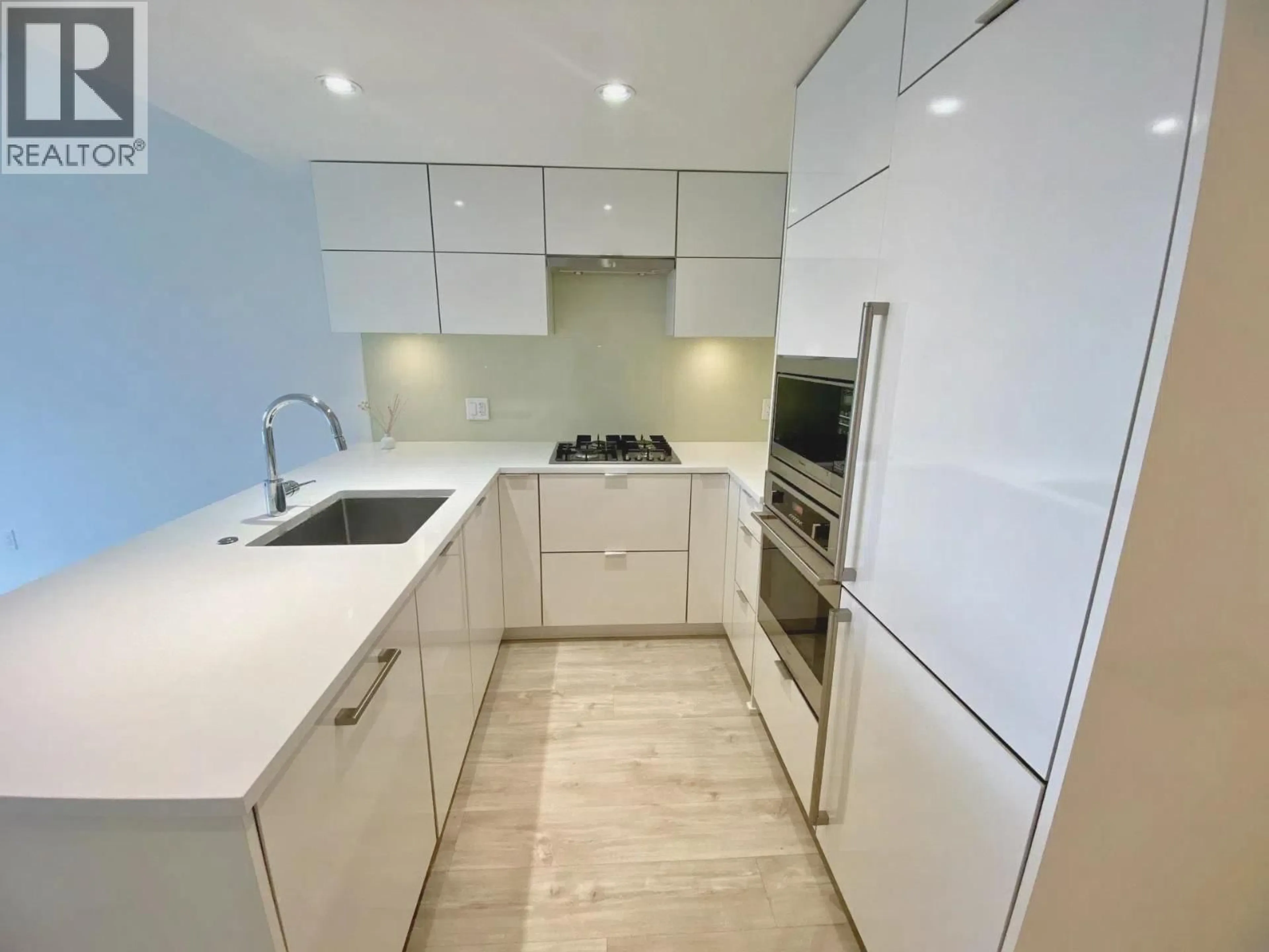 Standard kitchen, unknown for 802 - 238 BROADWAY, Vancouver British Columbia V5Y0L2