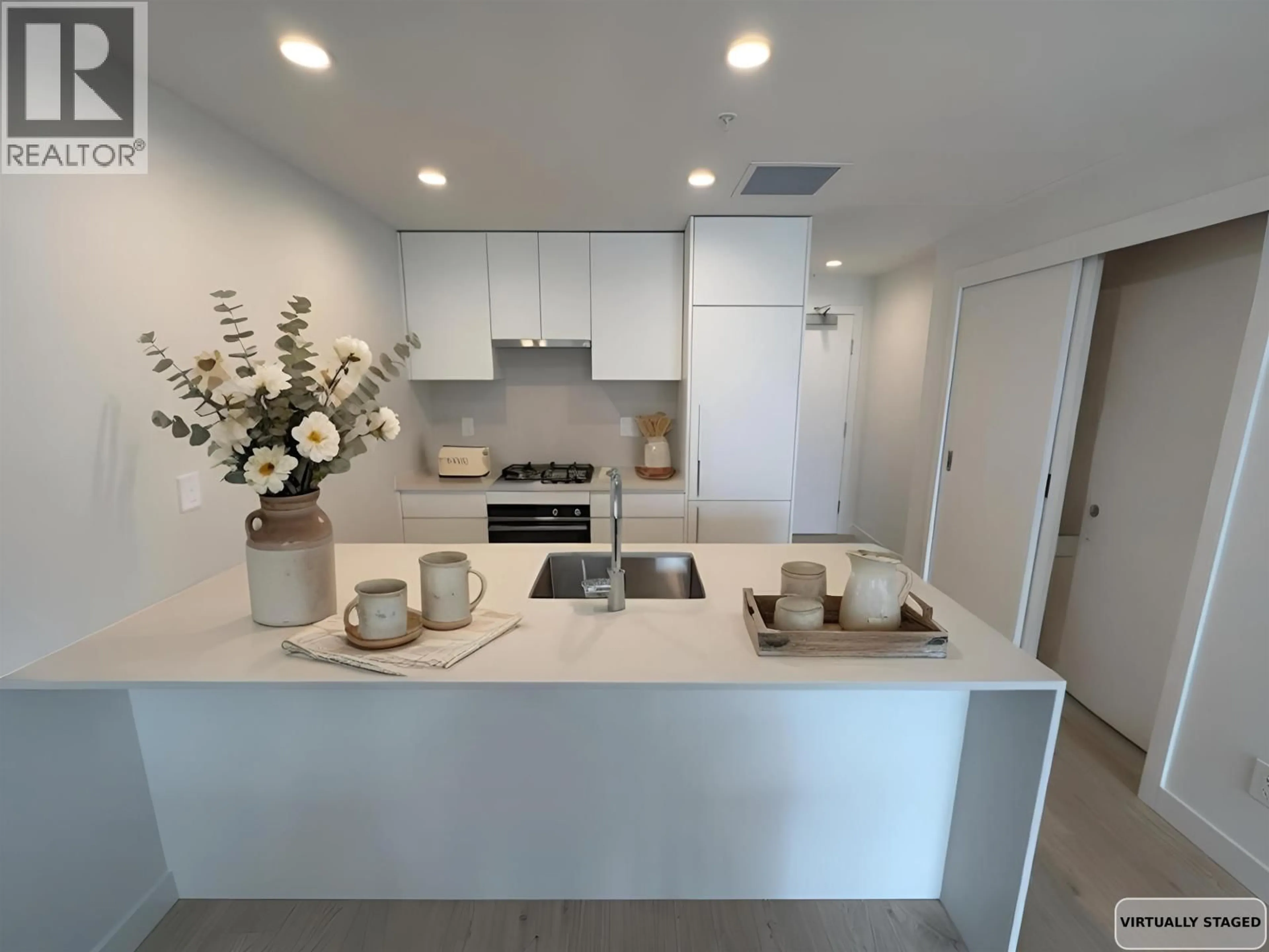 Open concept kitchen, unknown for 2407 - 2181 MADISON AVENUE, Burnaby British Columbia V5C0N4
