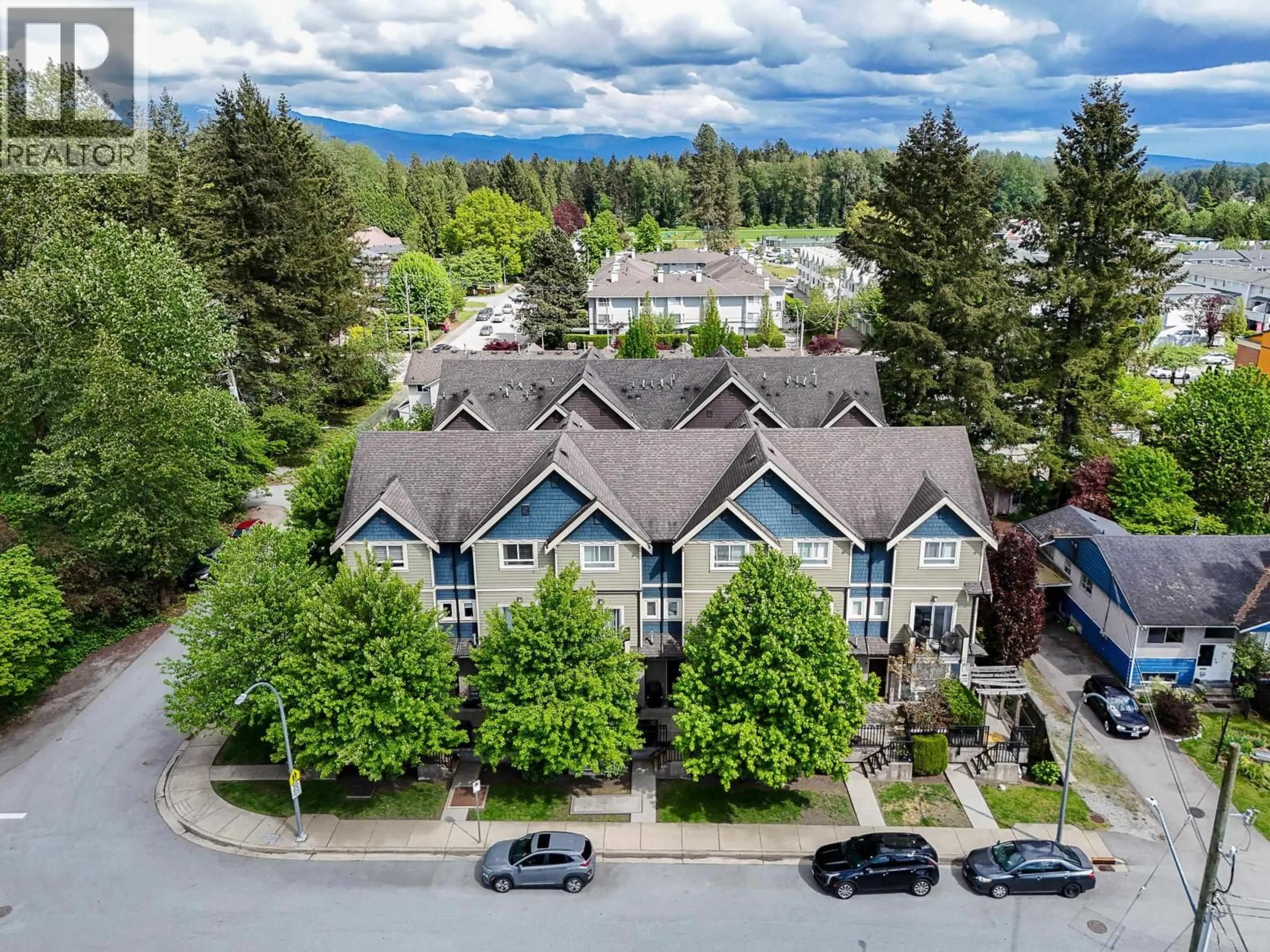 A pic from outside/outdoor area/front of a property/back of a property/a pic from drone, unknown for 201 - 3488 SEFTON STREET, Port Coquitlam British Columbia V3B3R2