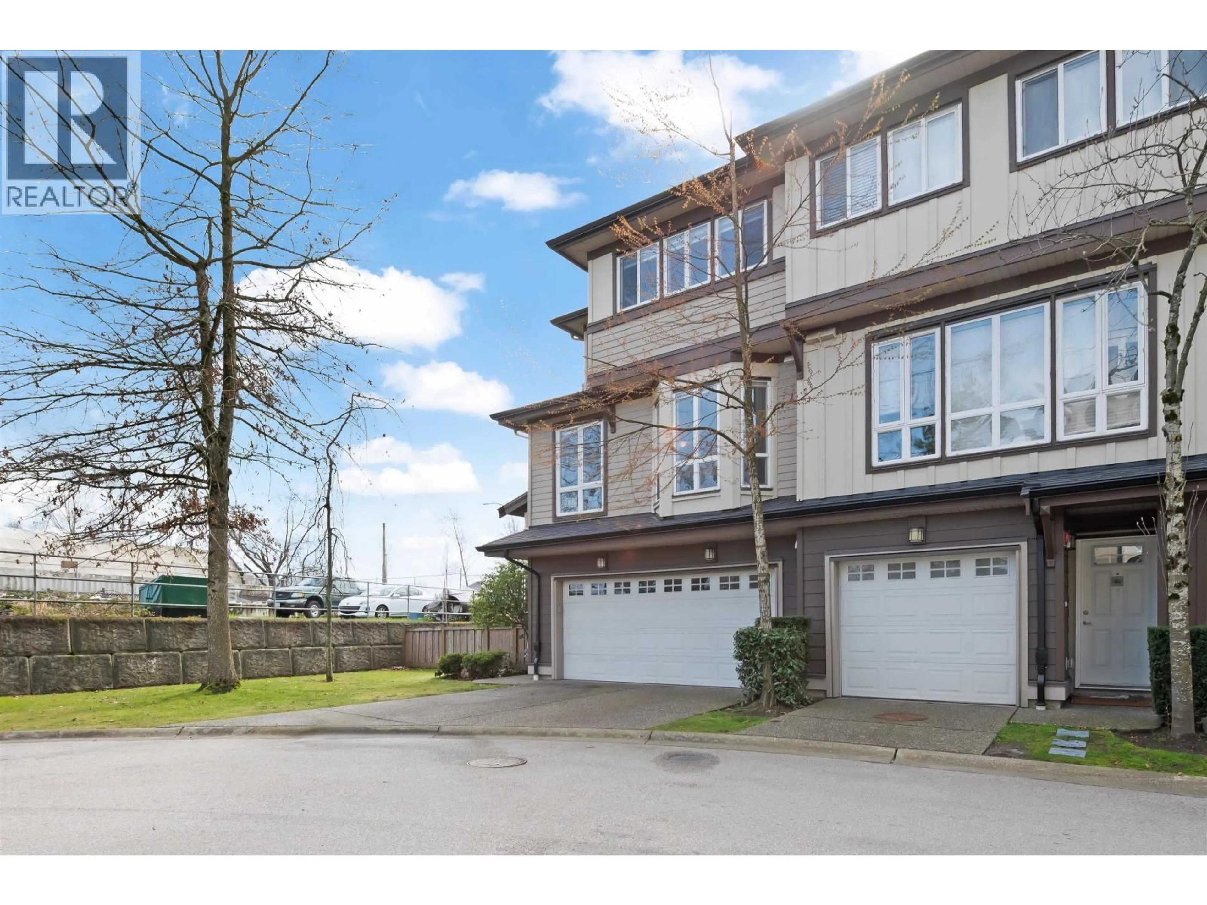 A pic from outside/outdoor area/front of a property/back of a property/a pic from drone, street for 47 - 160 PEMBINA STREET, New Westminster British Columbia V3M0A3
