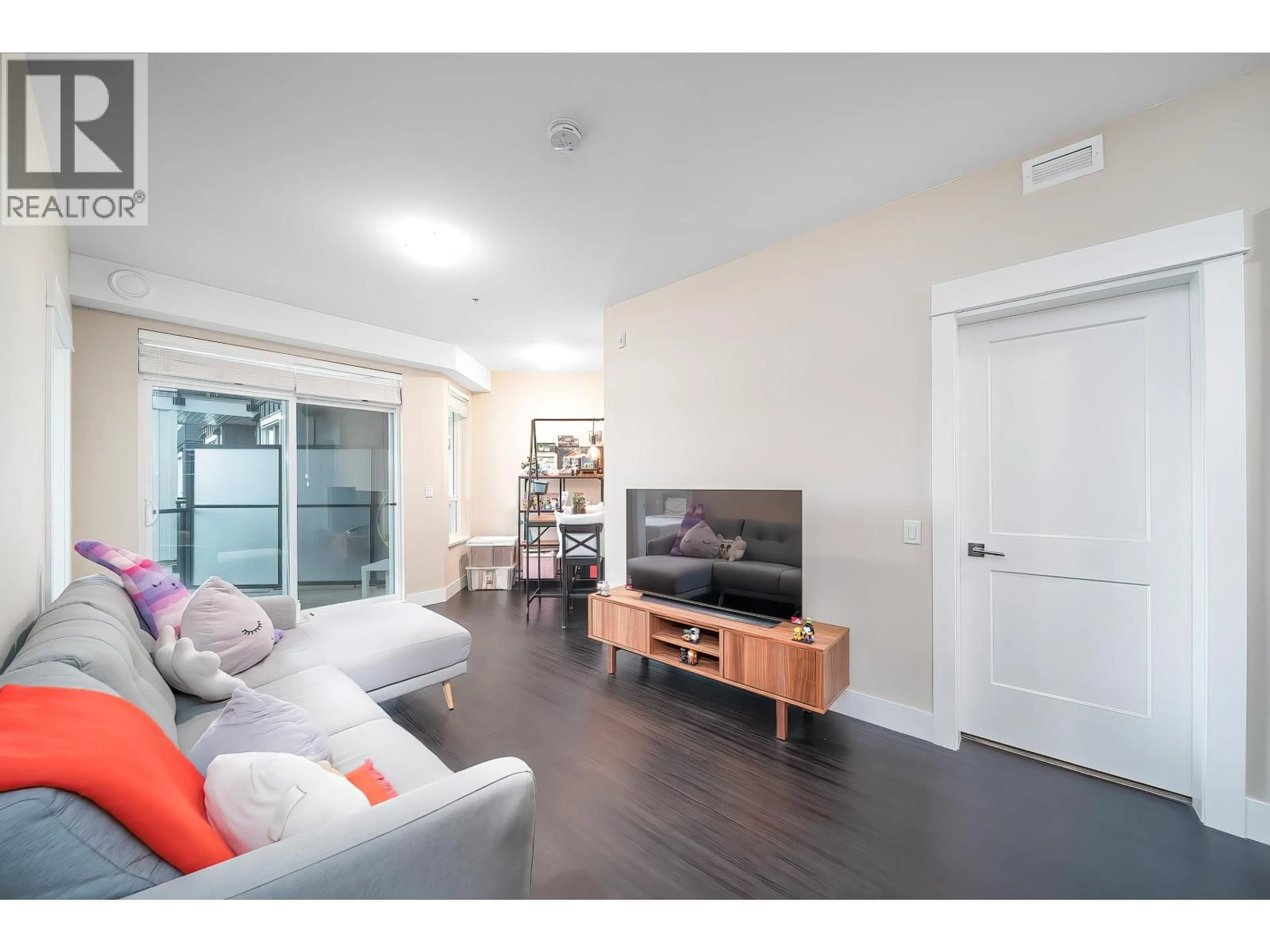 Living room with furniture, wood/laminate floor for 4520 - 2180 KELLY AVENUE, Port Coquitlam British Columbia V3C0L1