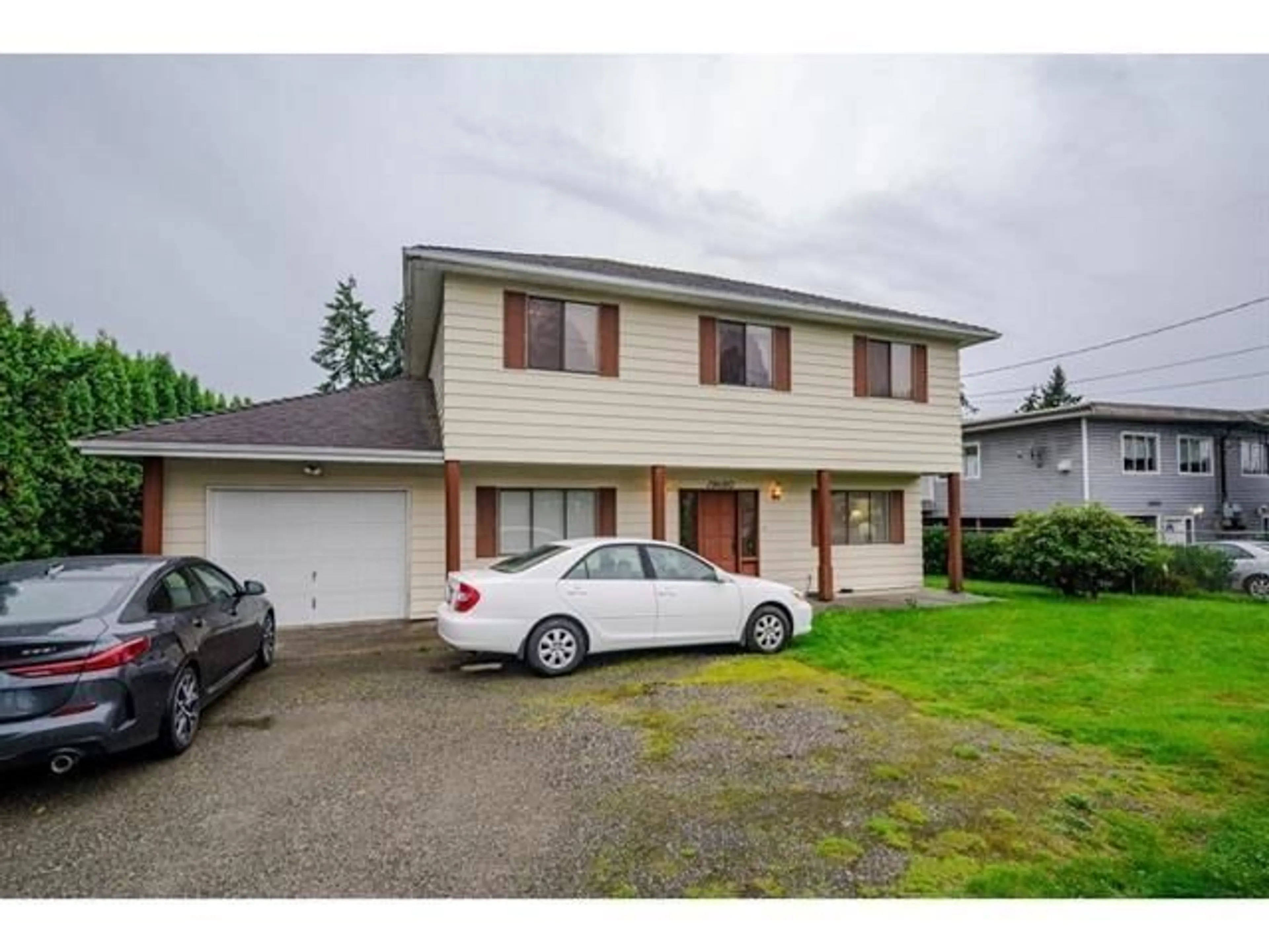 Unknown for 19680 56 AVENUE, Langley British Columbia V3S6K3