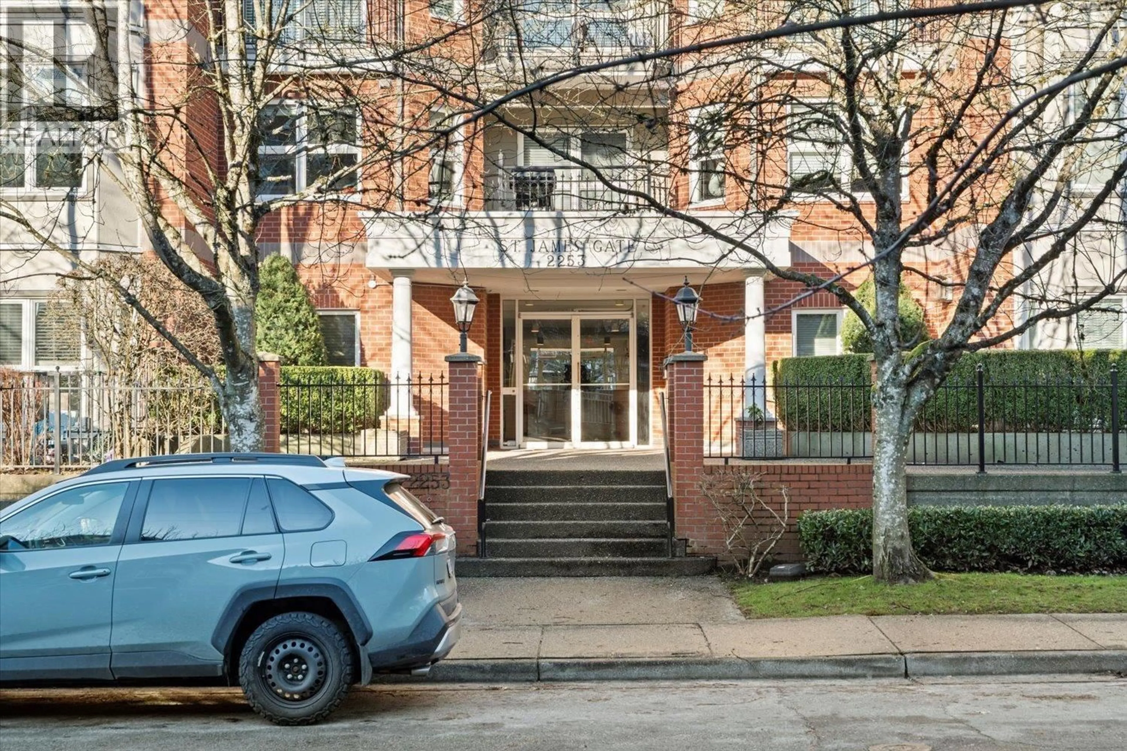 Unknown for 207 - 2253 WELCHER AVENUE, Port Coquitlam British Columbia V3C1X2