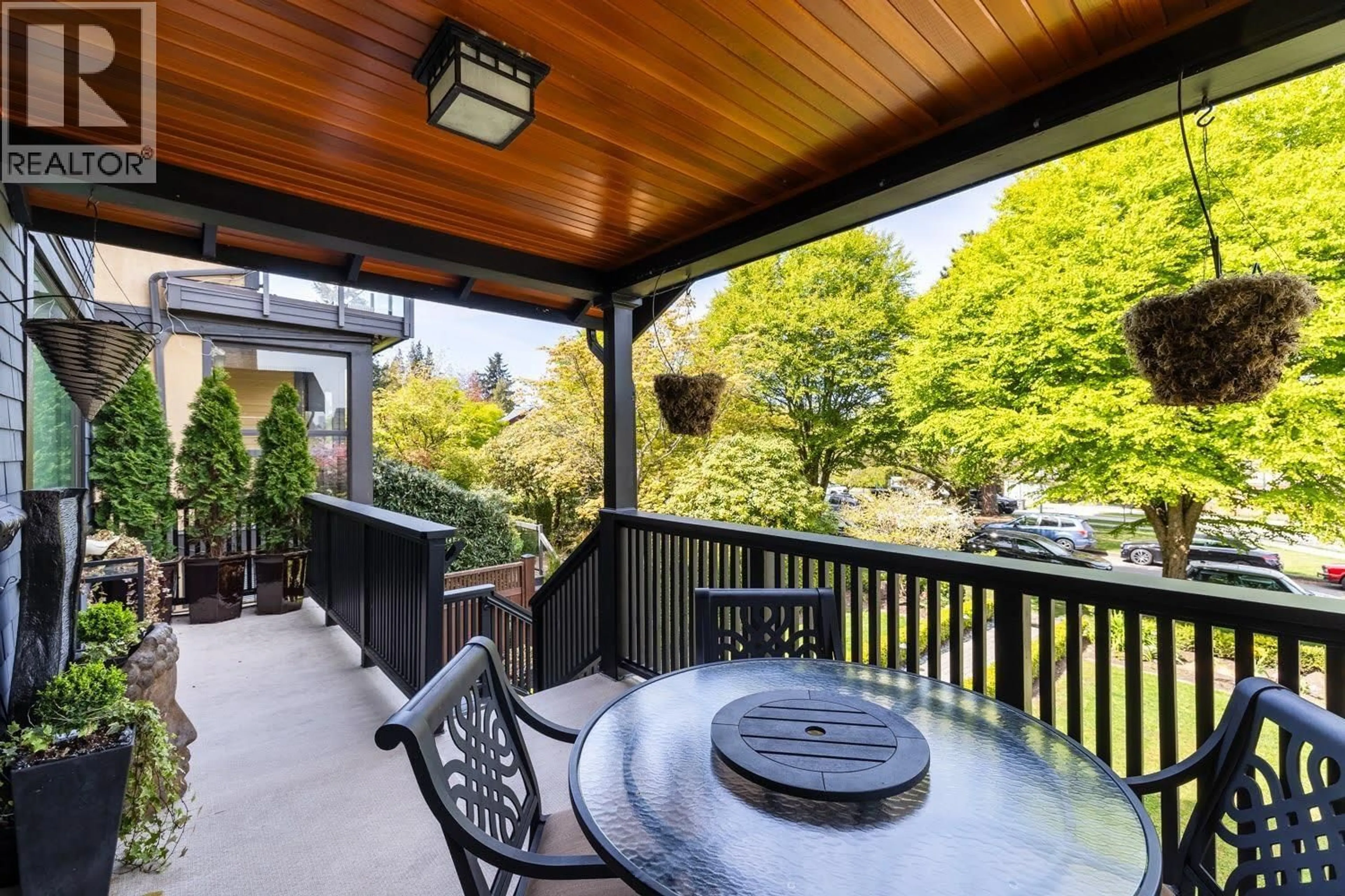 Patio, water/lake/river/ocean view for 3240 1ST AVENUE, Vancouver British Columbia V6K1H5