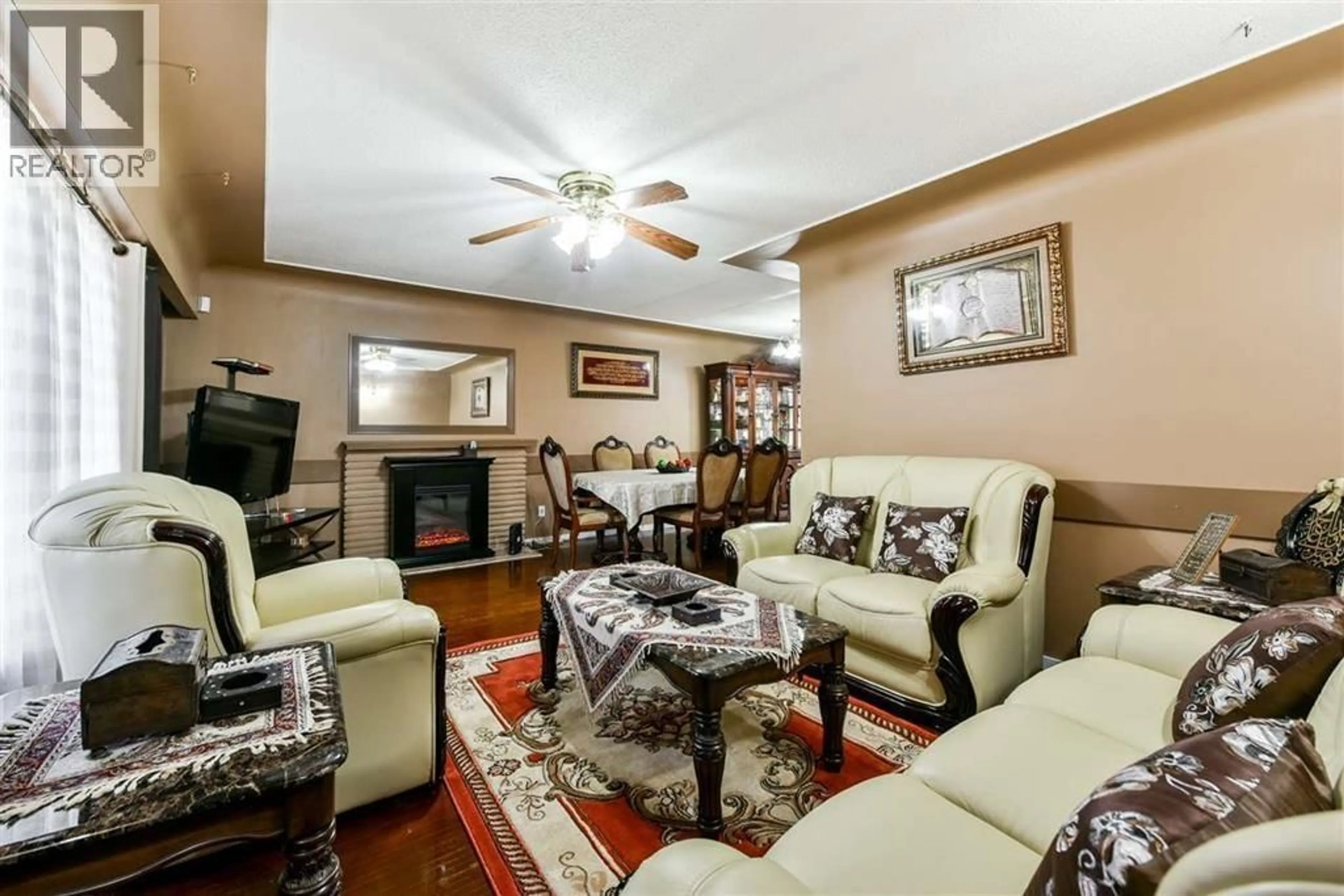 Living room with furniture, unknown for 7340 IMPERIAL STREET, Burnaby British Columbia V5E1N7