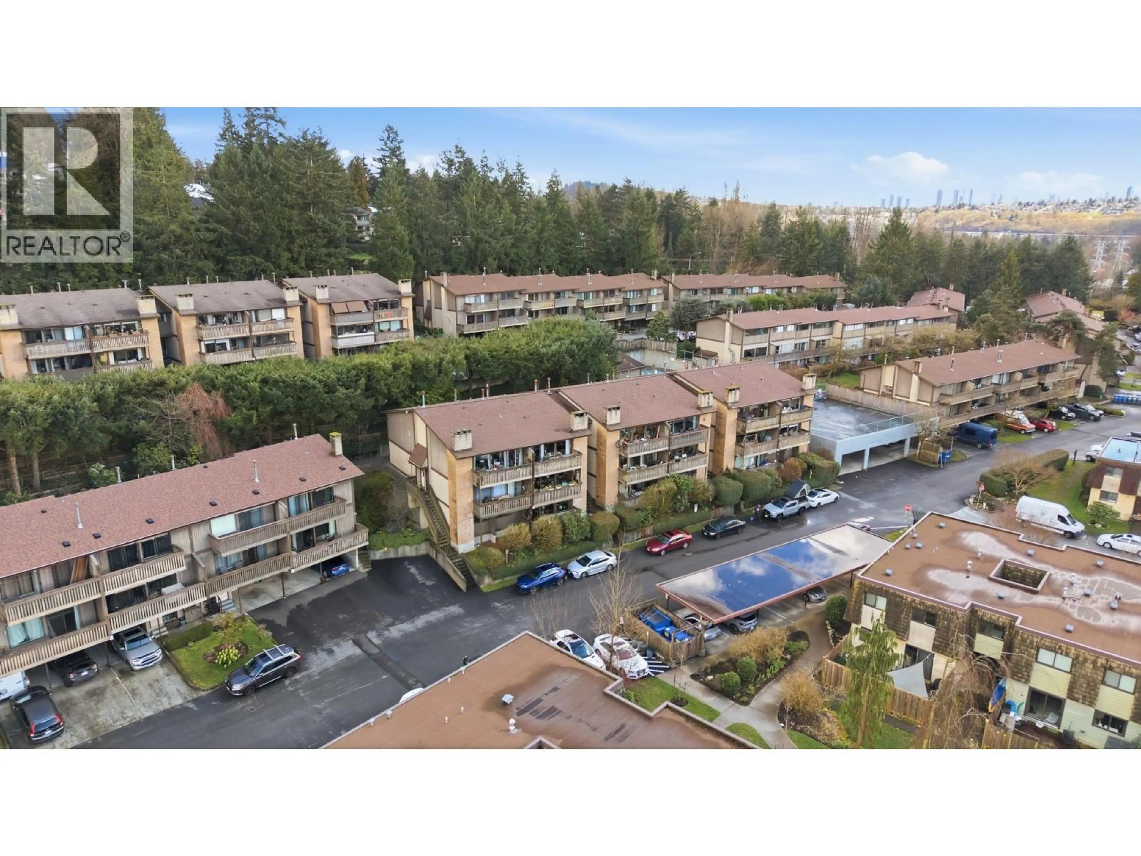 A pic from outside/outdoor area/front of a property/back of a property/a pic from drone, unknown for 1021 OLD LILLOOET ROAD, North Vancouver British Columbia V7J3H6