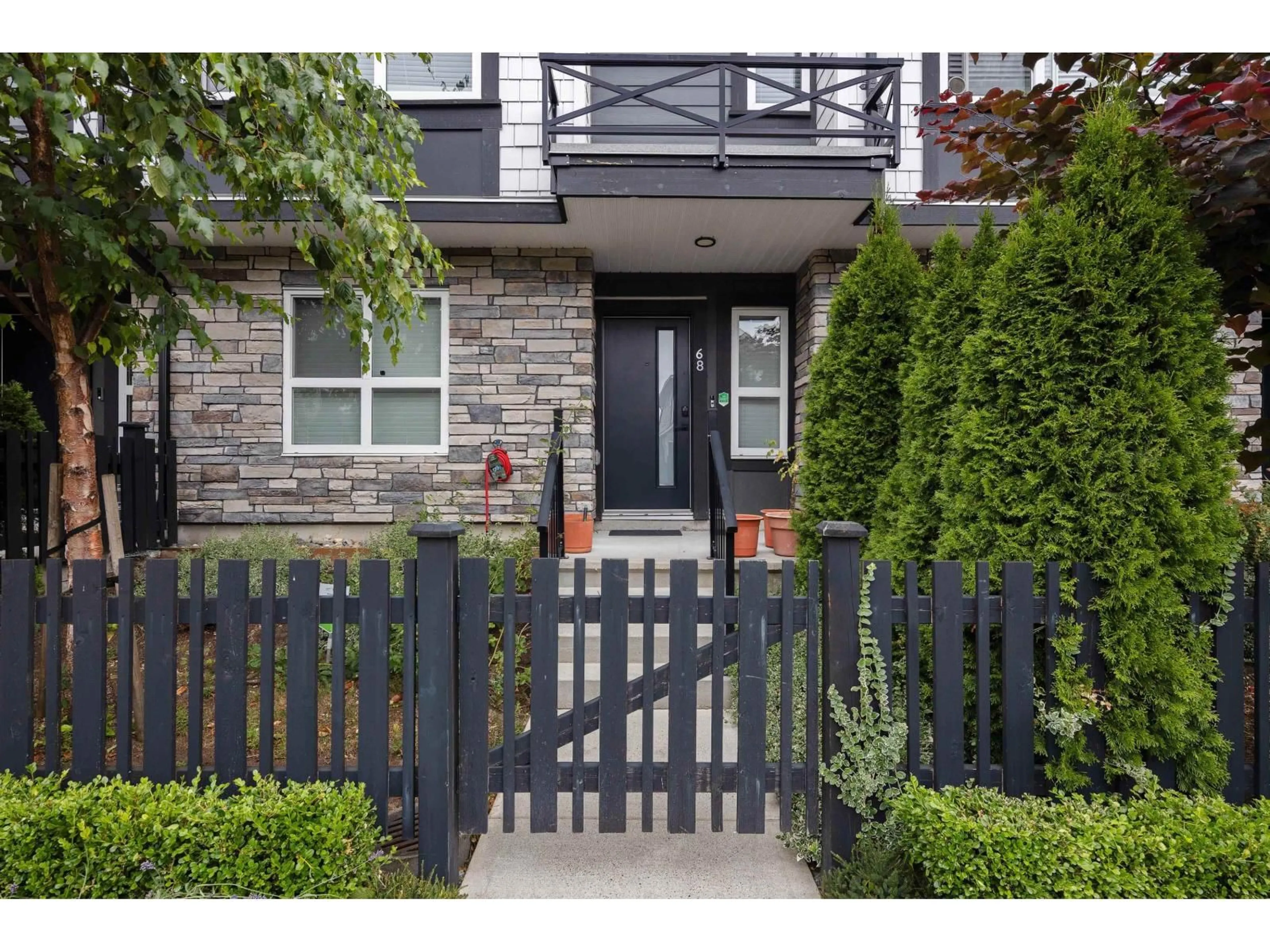 Unknown for 68 - 19255 ALOHA DRIVE, Surrey British Columbia V4N6T8