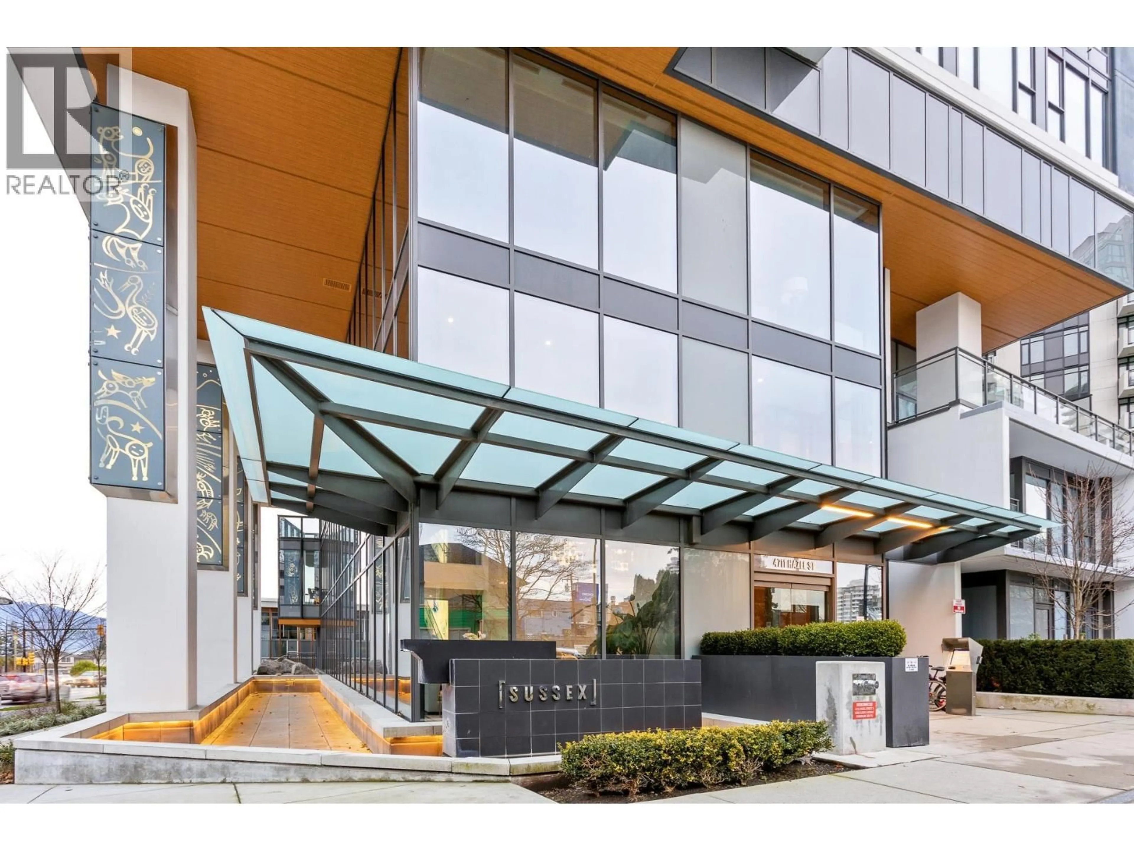 Indoor foyer for 3608 - 4711 HAZEL STREET, Burnaby British Columbia V5H0J9