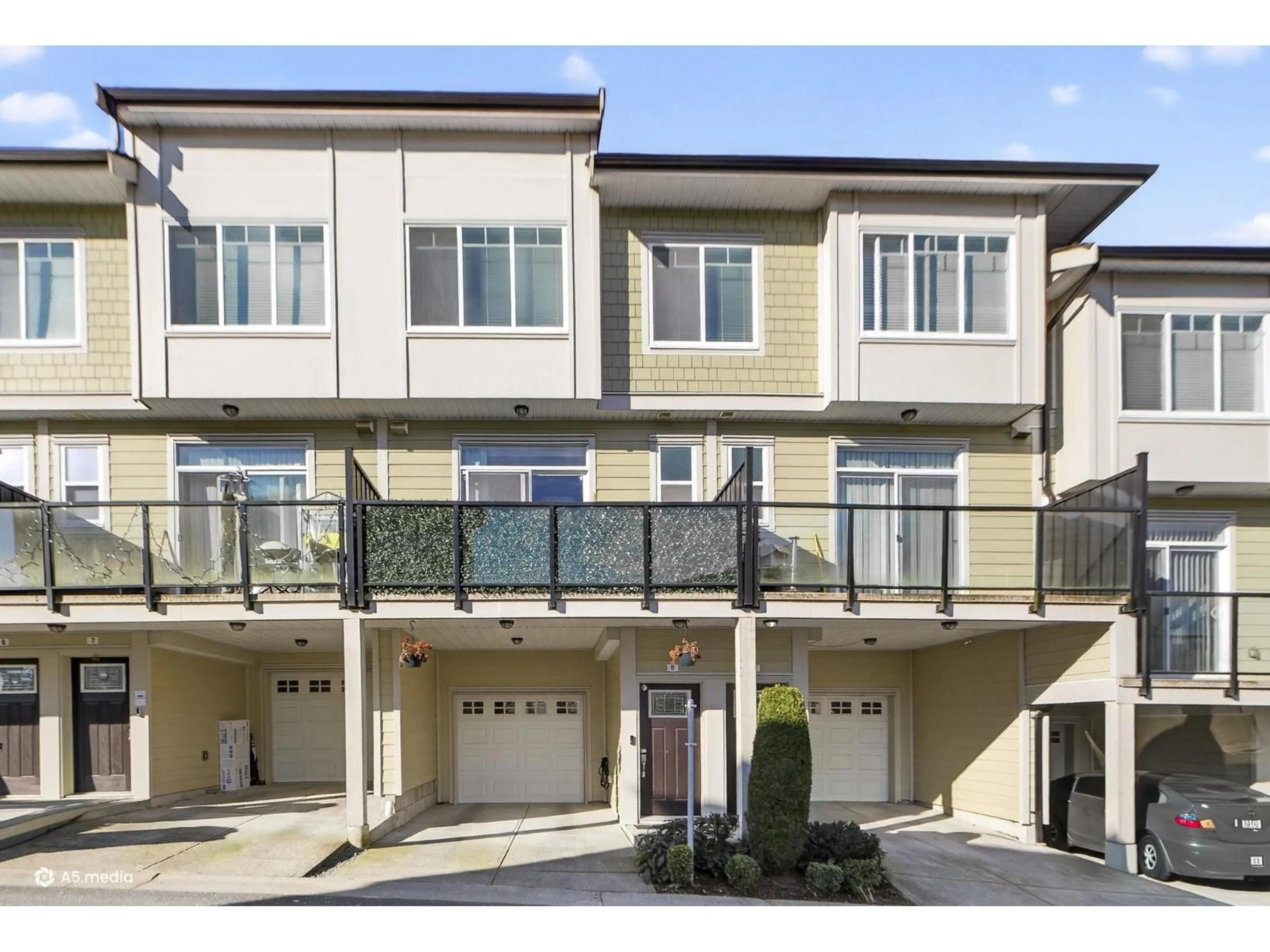 Unknown for 6 - 13670 62 AVENUE, Surrey British Columbia V3X0H8