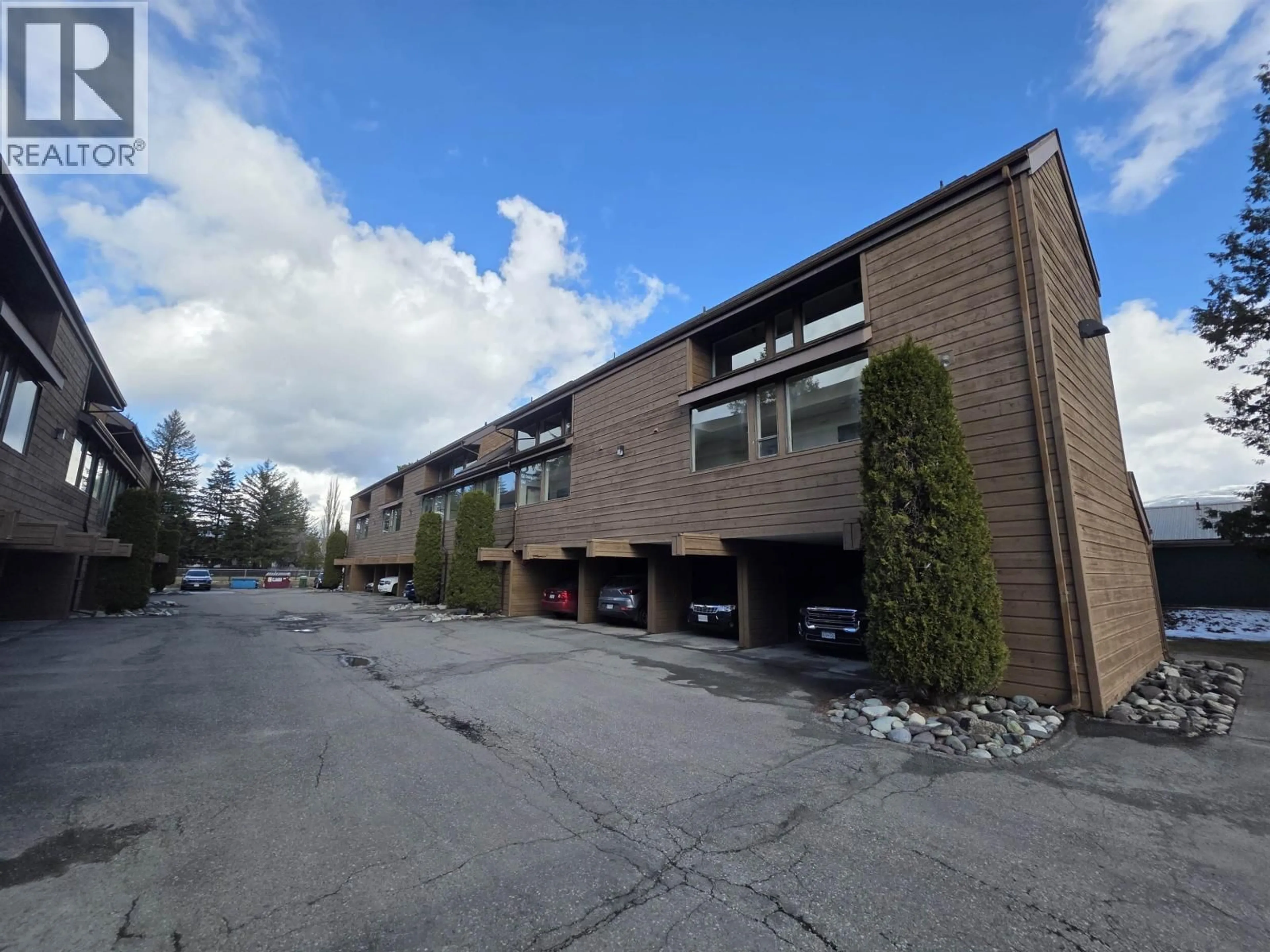 A pic from outside/outdoor area/front of a property/back of a property/a pic from drone, building for 6 - 4832 LAZELLE AVENUE, Terrace British Columbia V8G1T4