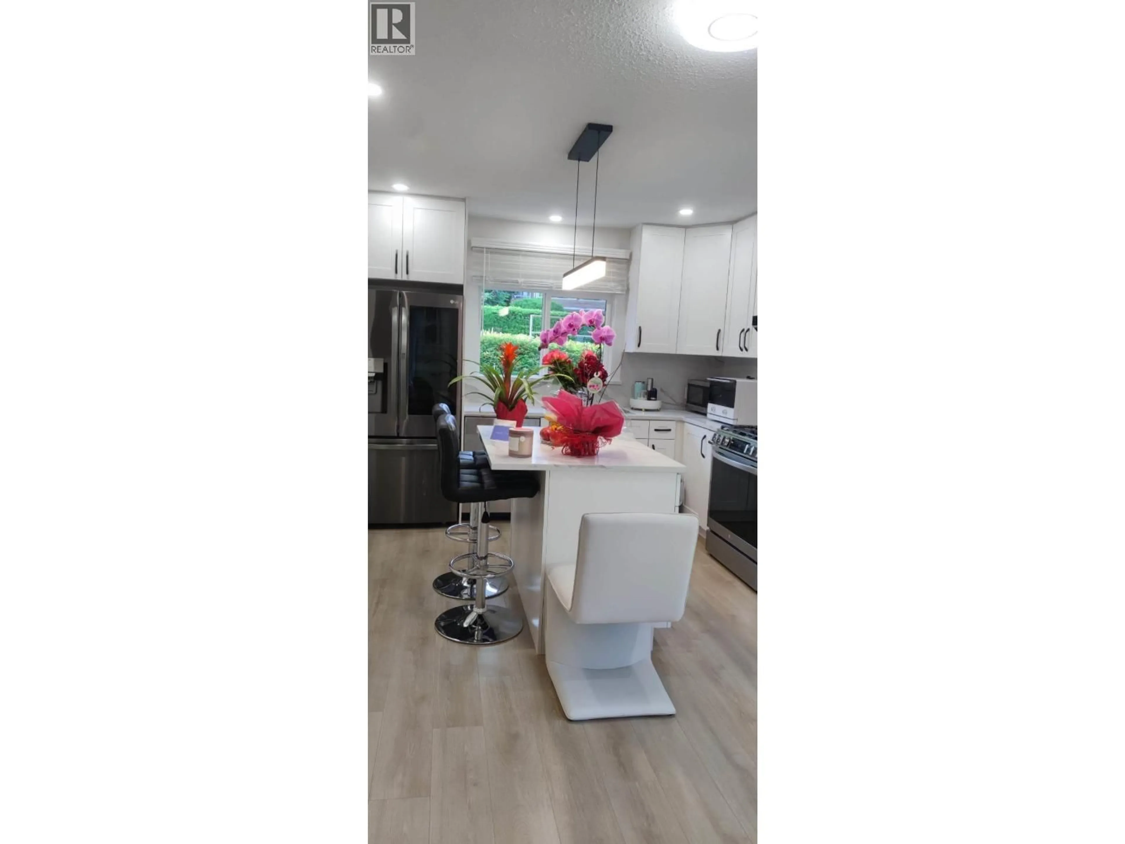 Open concept kitchen, unknown for 790 15TH STREET, West Vancouver British Columbia V7T2S8