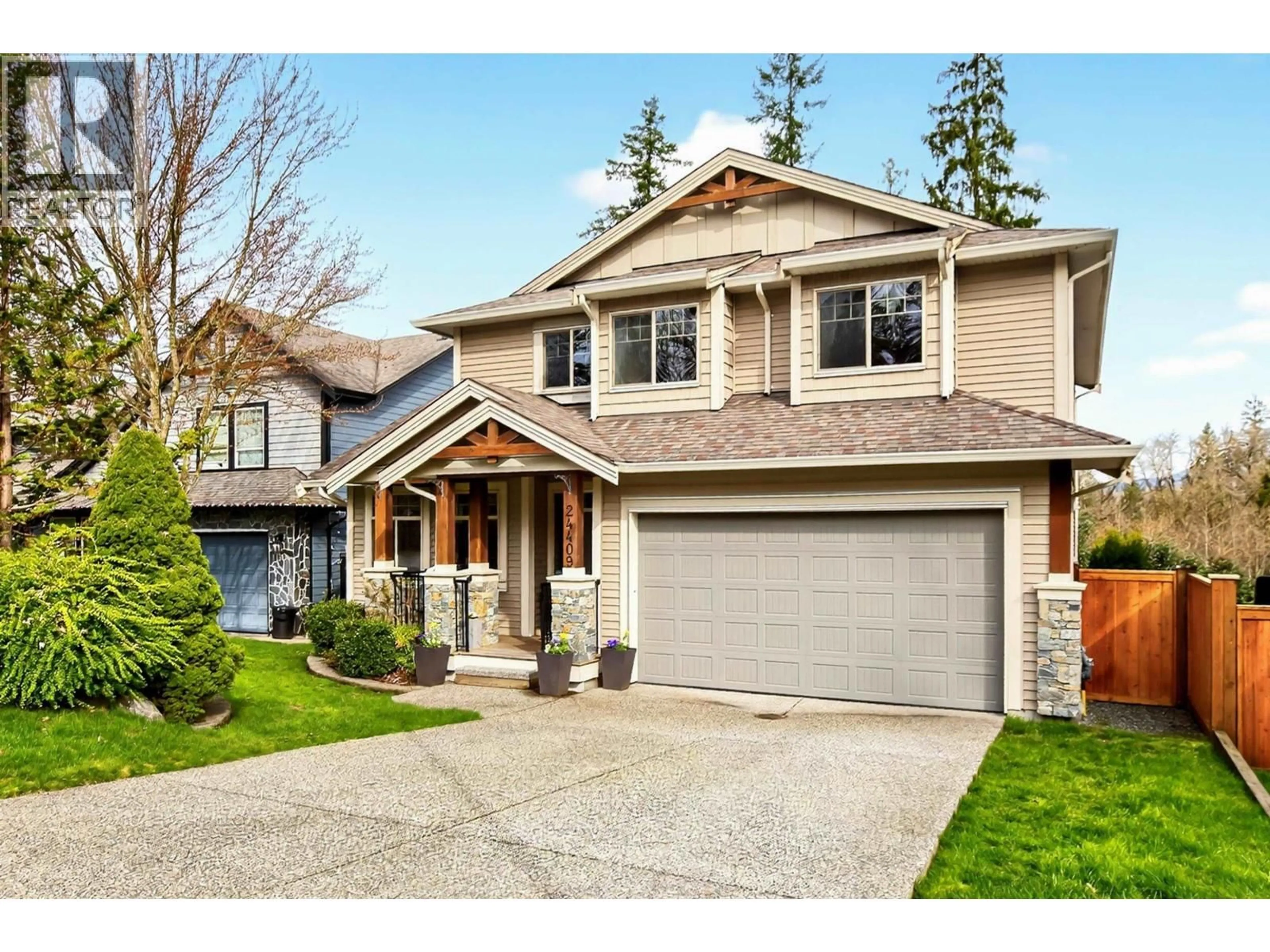 Home with vinyl exterior material, street for 24409 KIMOLA DRIVE, Maple Ridge British Columbia V2W0B9