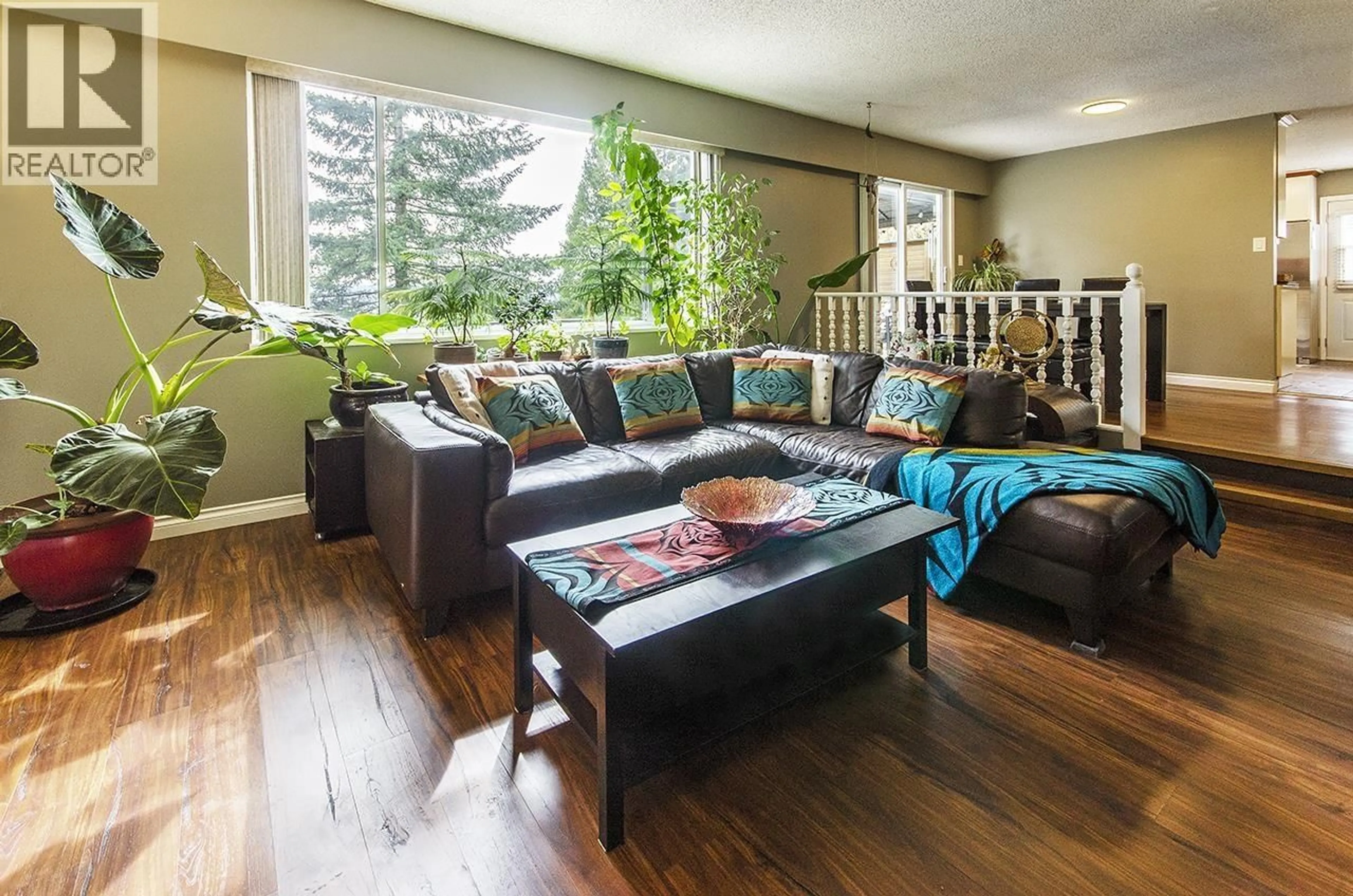 Living room with furniture, wood/laminate floor for 343 DARTMOOR DRIVE, Coquitlam British Columbia V3K5R6