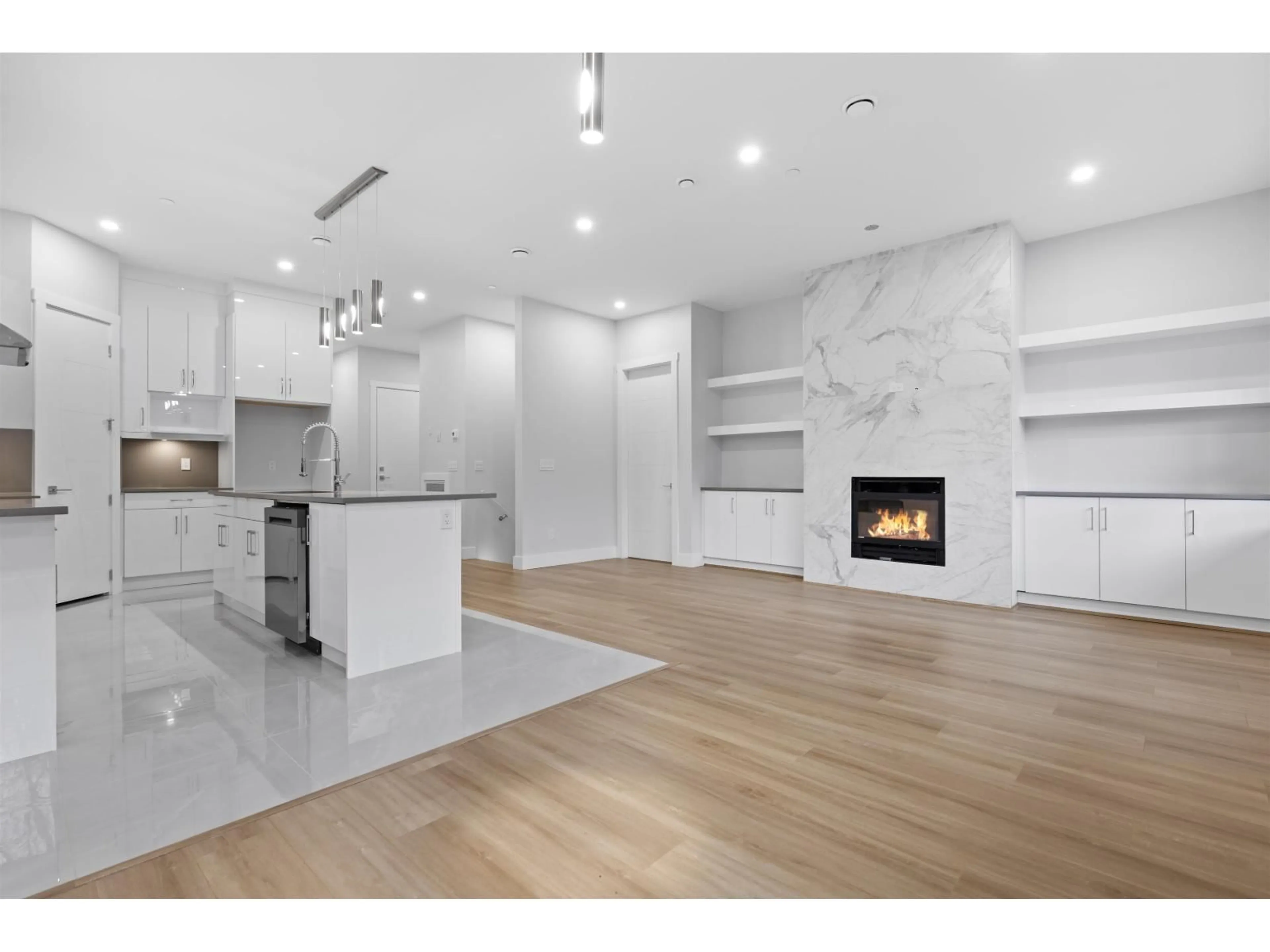 Open concept kitchen, unknown for 33941 PRENTIS AVENUE, Mission British Columbia V2V0G5