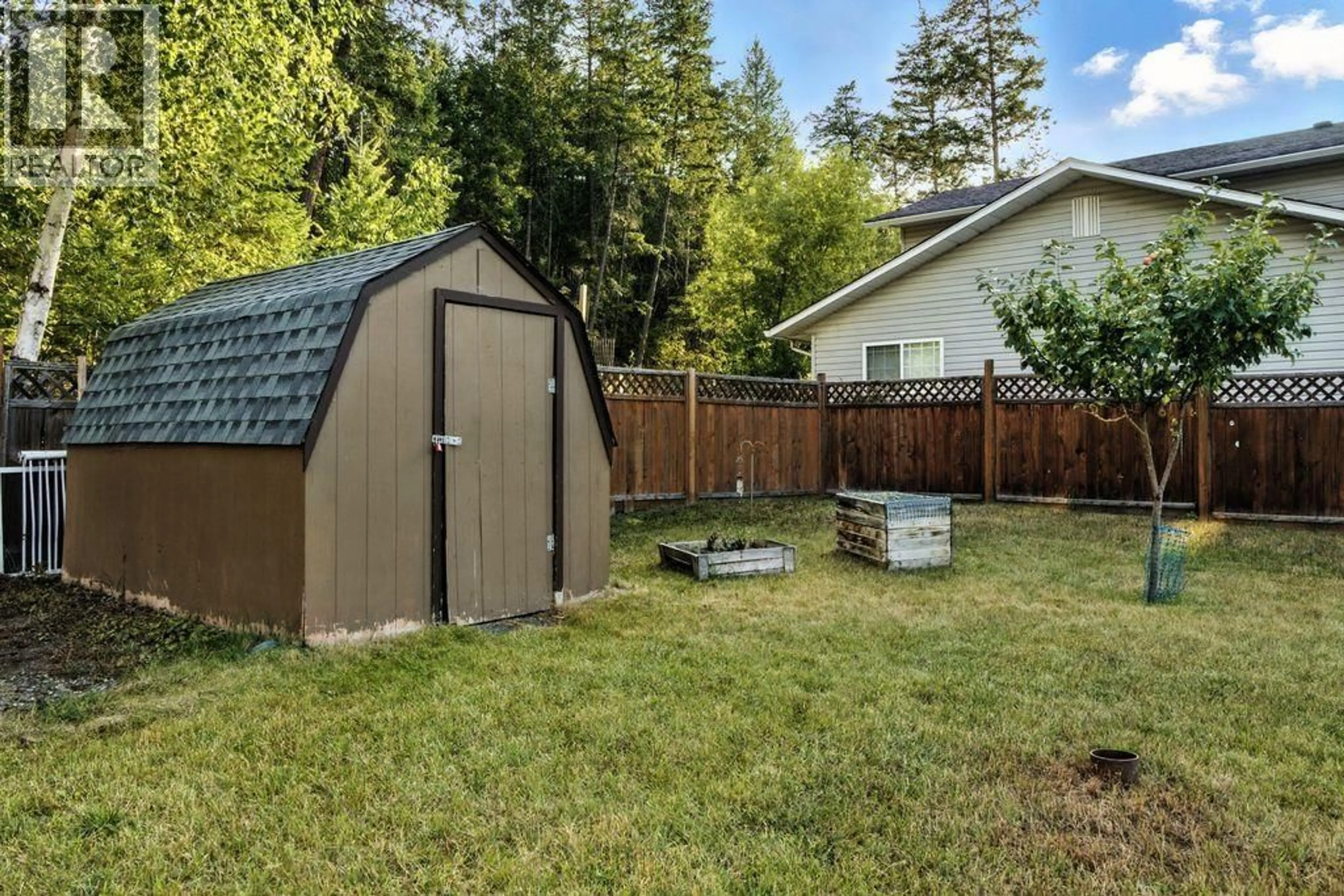 Shed for 2117 KINGLET ROAD, Williams Lake British Columbia V2G5G3