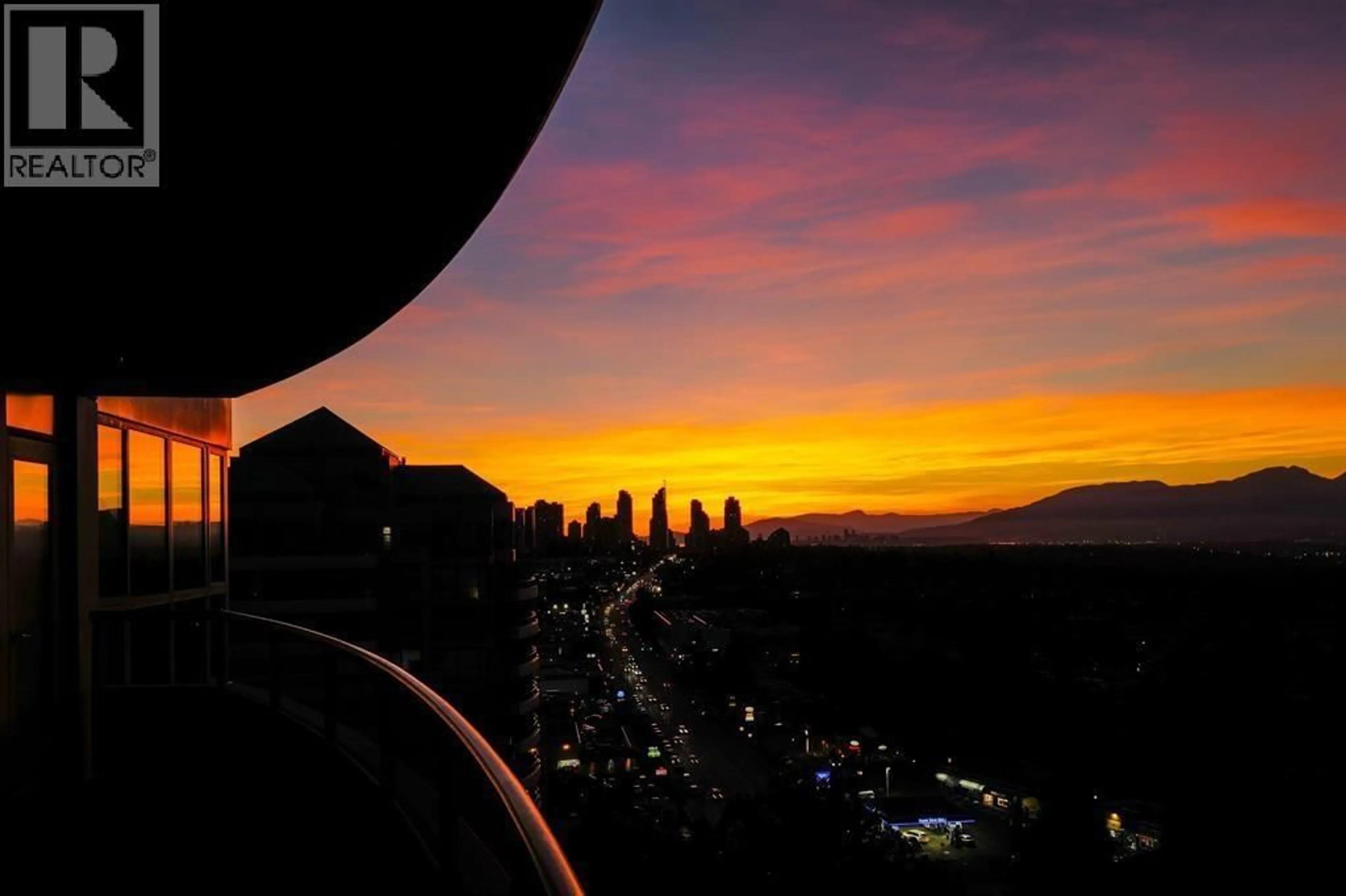 Blurry image for 2101 - 6659 SOUTHOAKS CRESCENT, Burnaby British Columbia V5E4M9