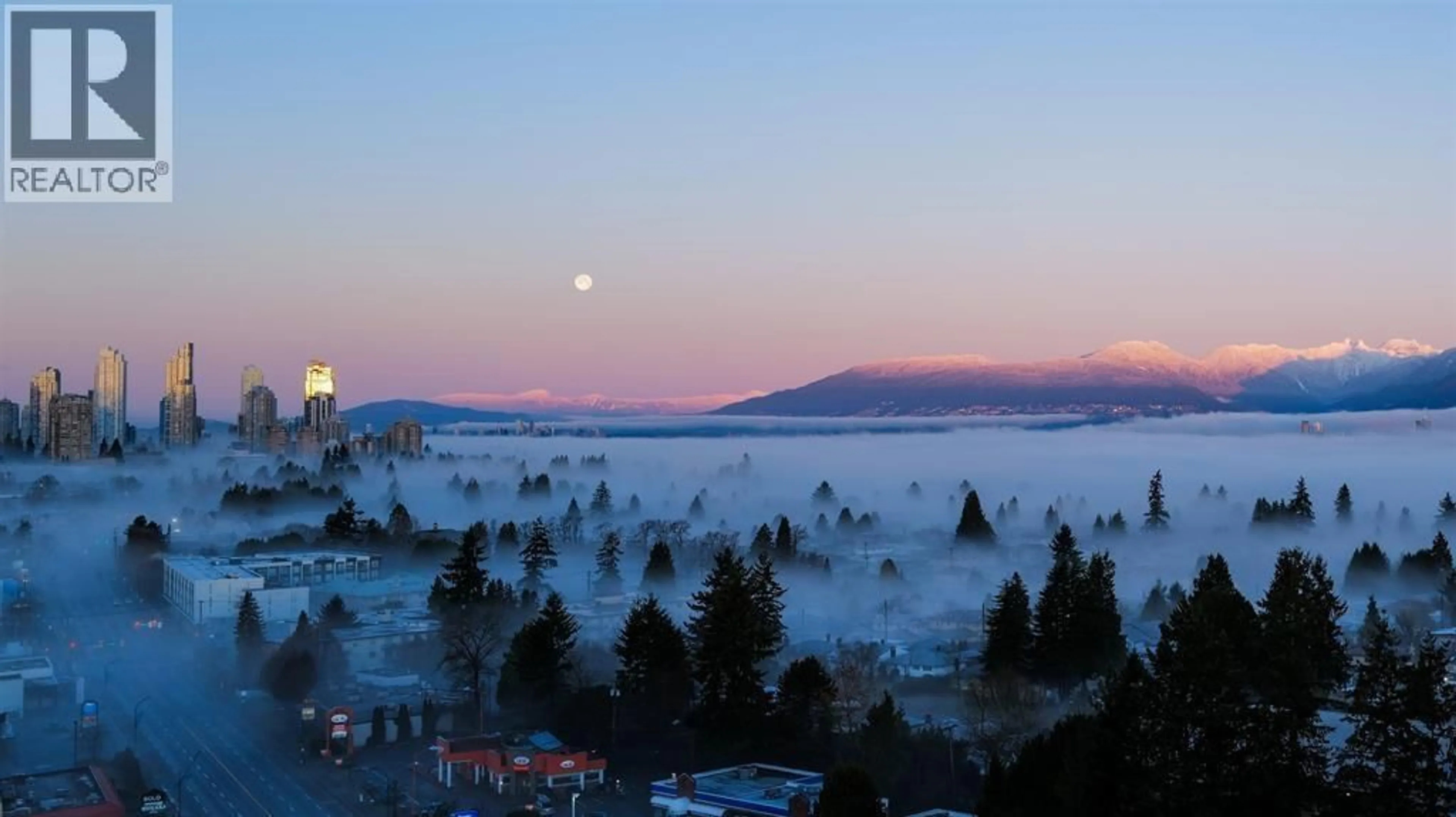 Blurry image for 2101 - 6659 SOUTHOAKS CRESCENT, Burnaby British Columbia V5E4M9