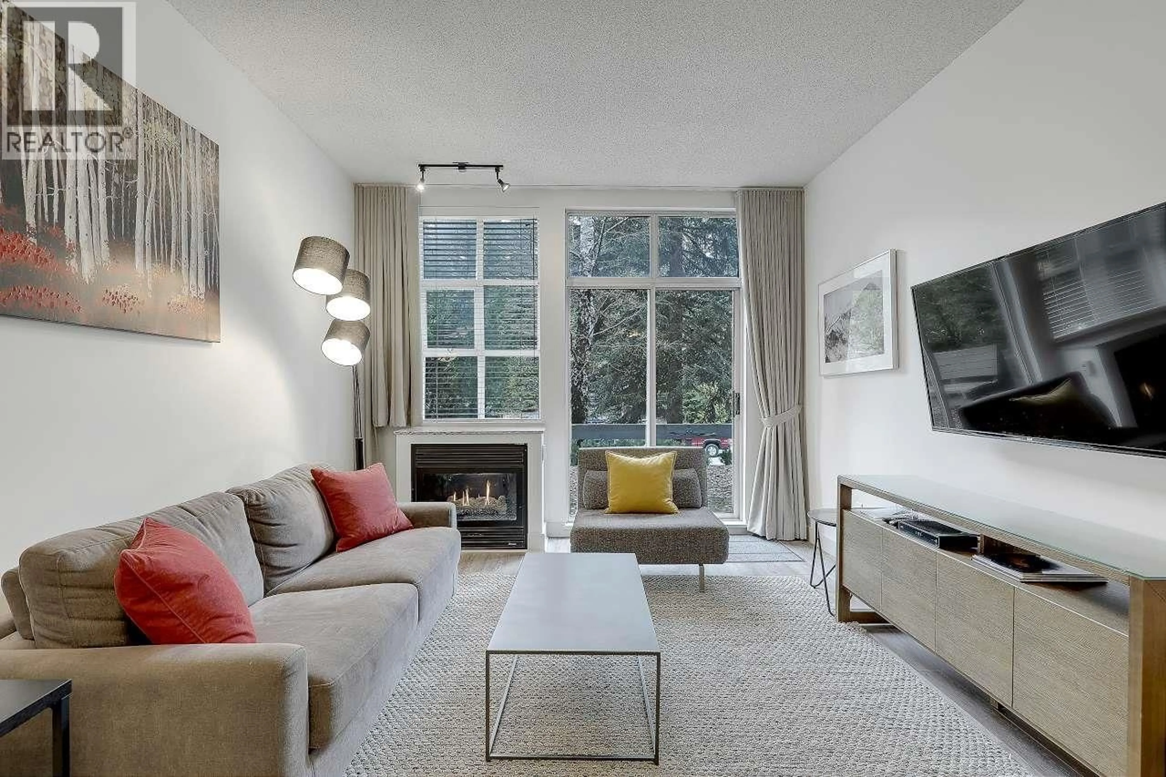 Living room with furniture, unknown for 110/111 - 4573 CHATEAU BOULEVARD, Whistler British Columbia V0N1B4