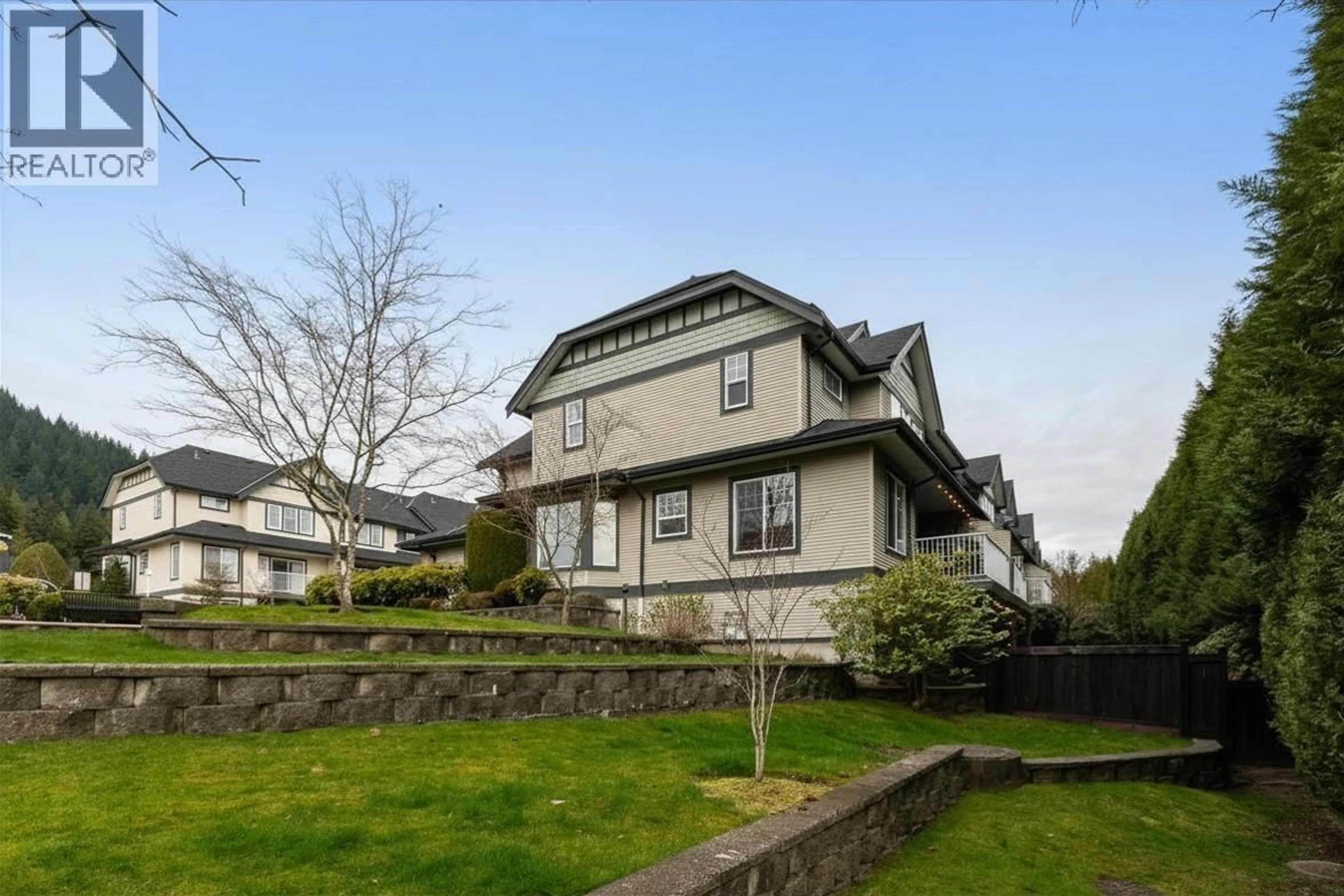 Unknown for 27 - 1765 PADDOCK DRIVE, Coquitlam British Columbia V3E3J1