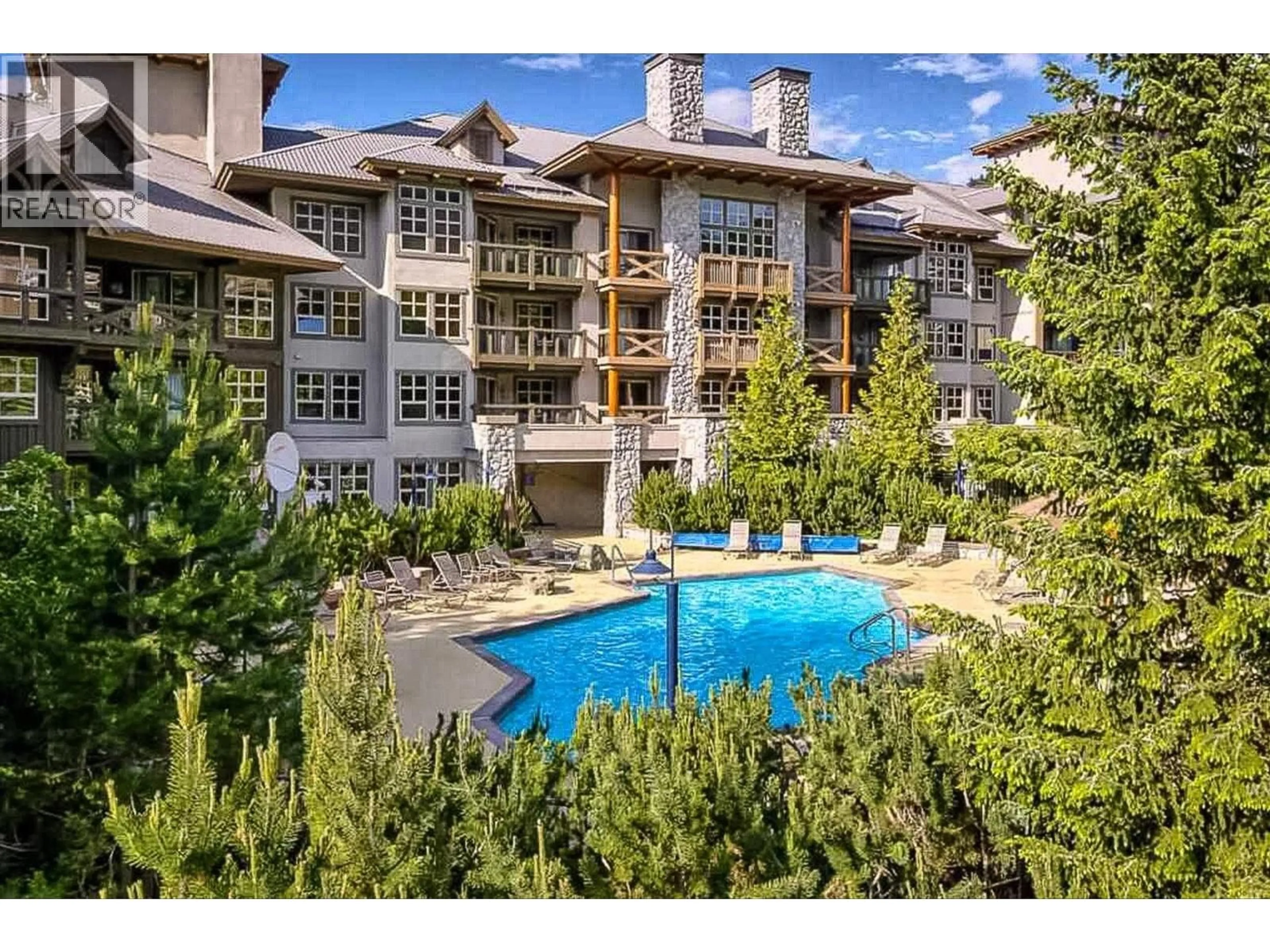 Pool for 424 - 4899 PAINTED CLIFF ROAD, Whistler British Columbia V8E1E2