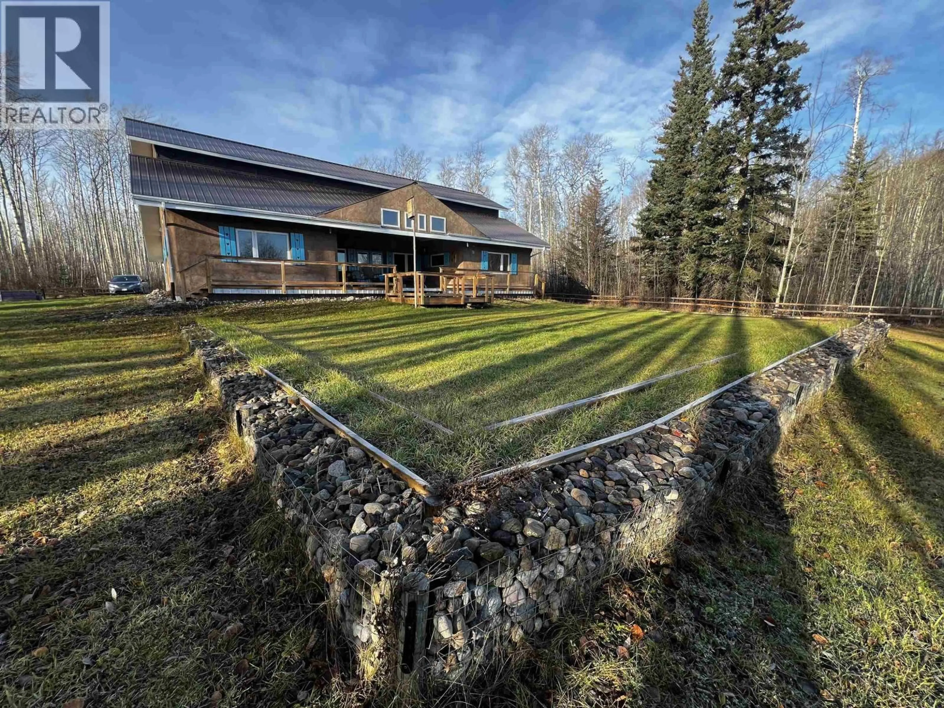 A pic from outside/outdoor area/front of a property/back of a property/a pic from drone, unknown for 3711 MUND ROAD, Fraser Lake British Columbia V0J1S0