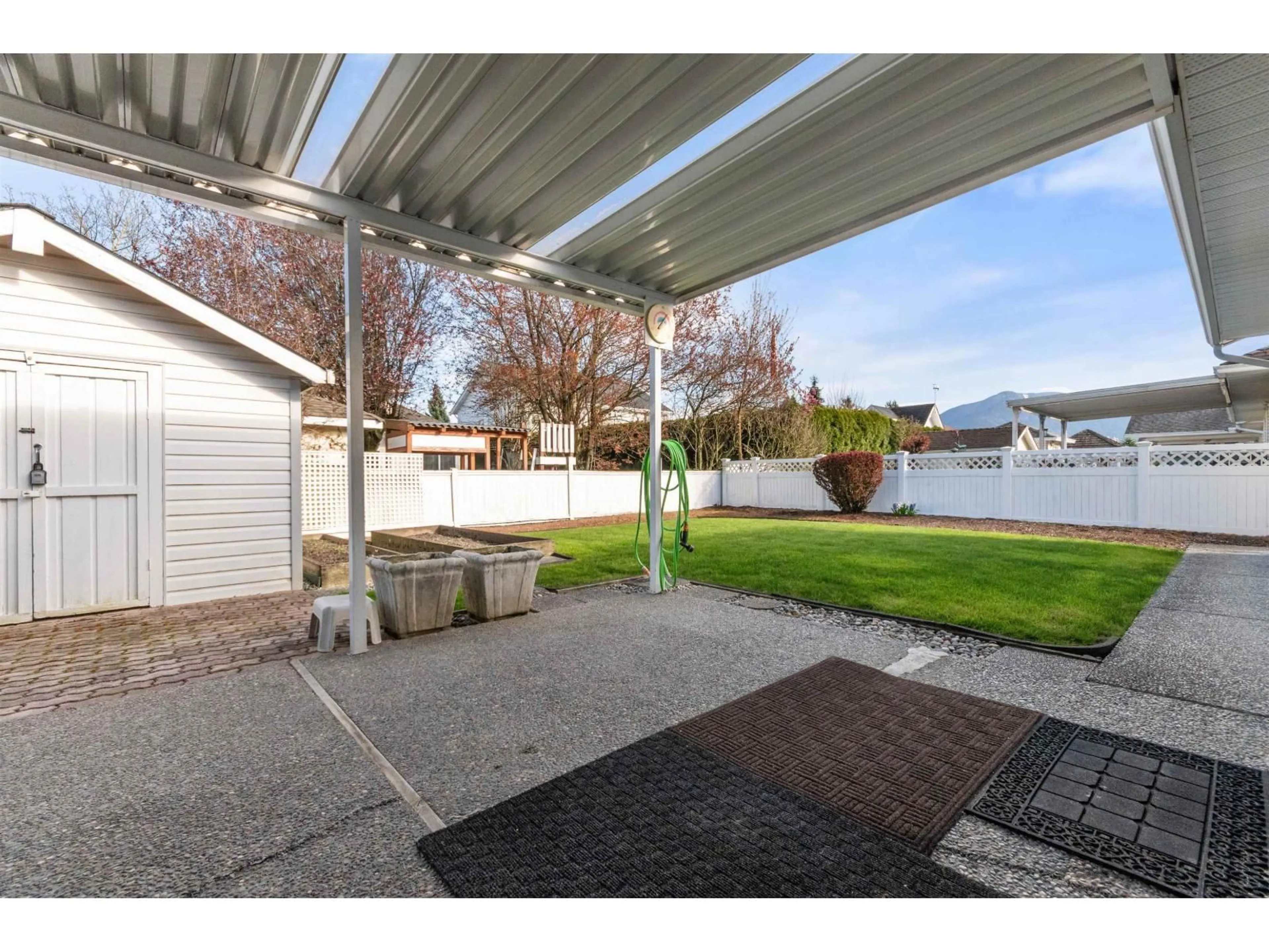 Patio, water/lake/river/ocean view for 7534 GARNET DRIVE, Chilliwack British Columbia V2R3A9