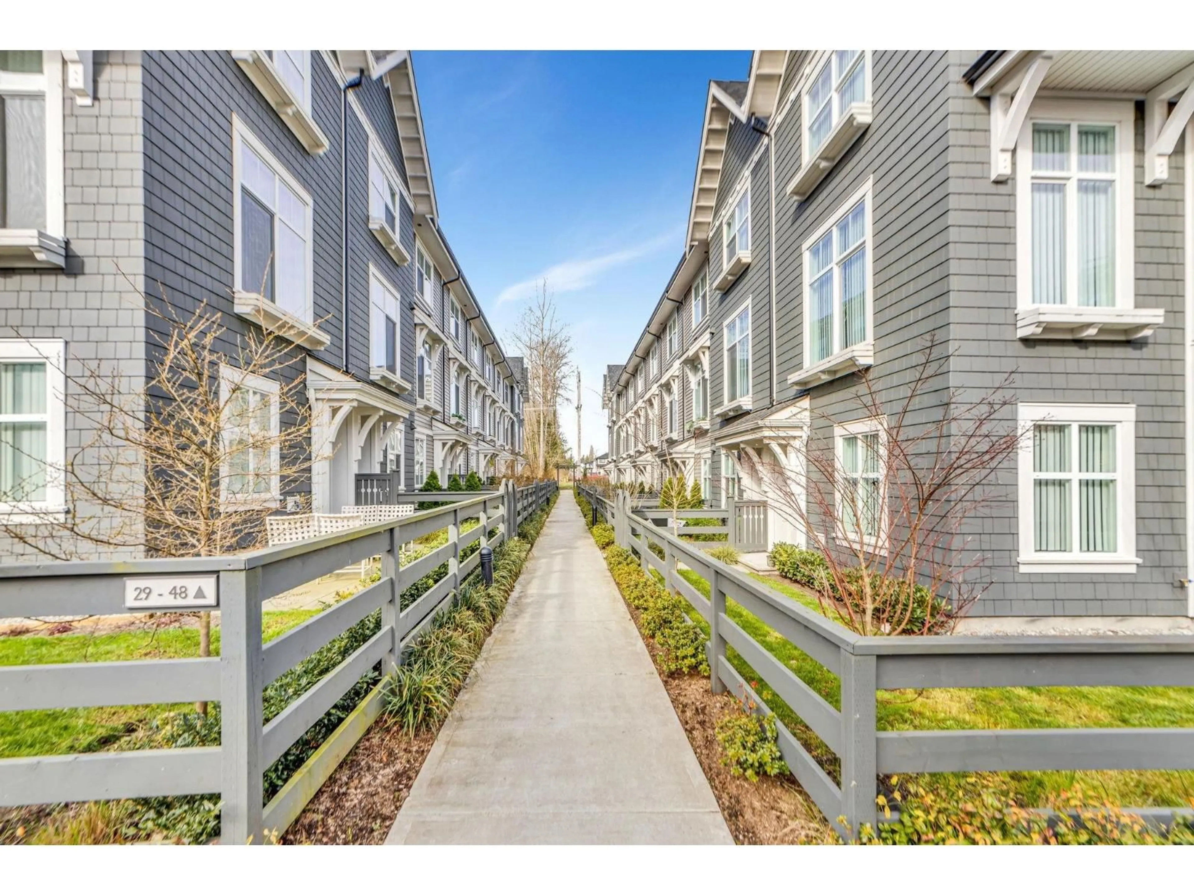 Unknown for 42 - 14151 58A AVENUE, Surrey British Columbia V3X0L1