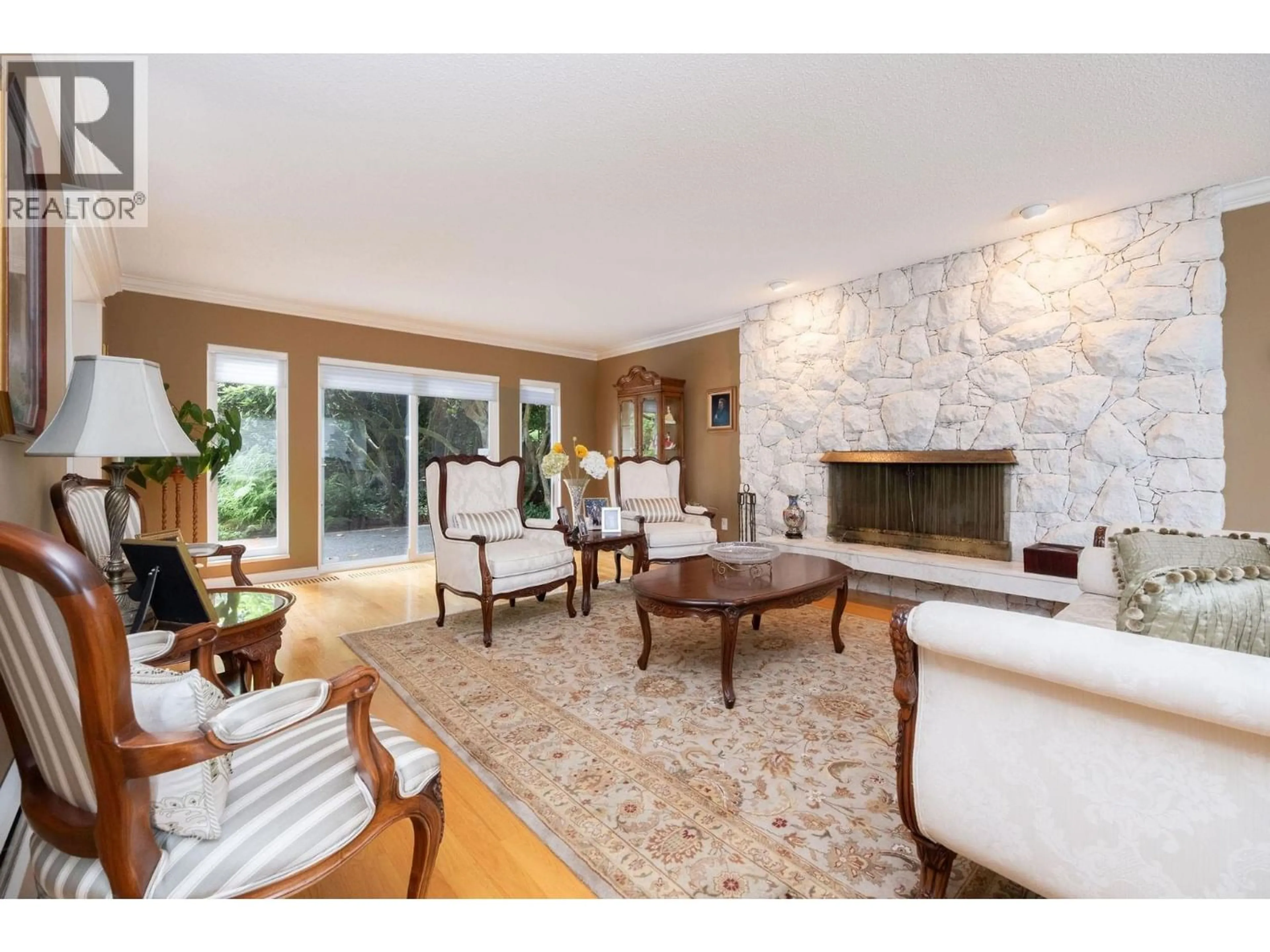 Unknown for 6350 BUCKINGHAM DRIVE, Burnaby British Columbia V5E2A7