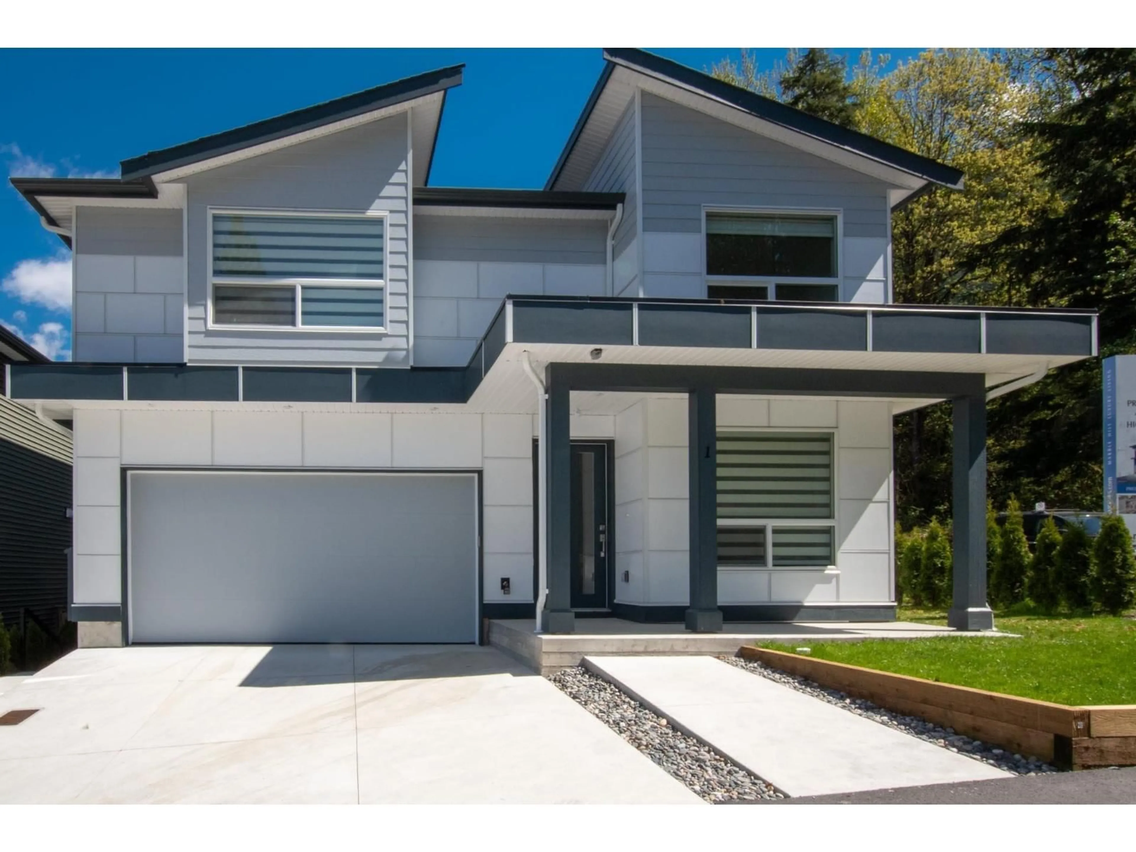 Home with vinyl exterior material, street for 1 - 7138 MARBLE HILL ROAD, Chilliwack British Columbia V4Z1J5