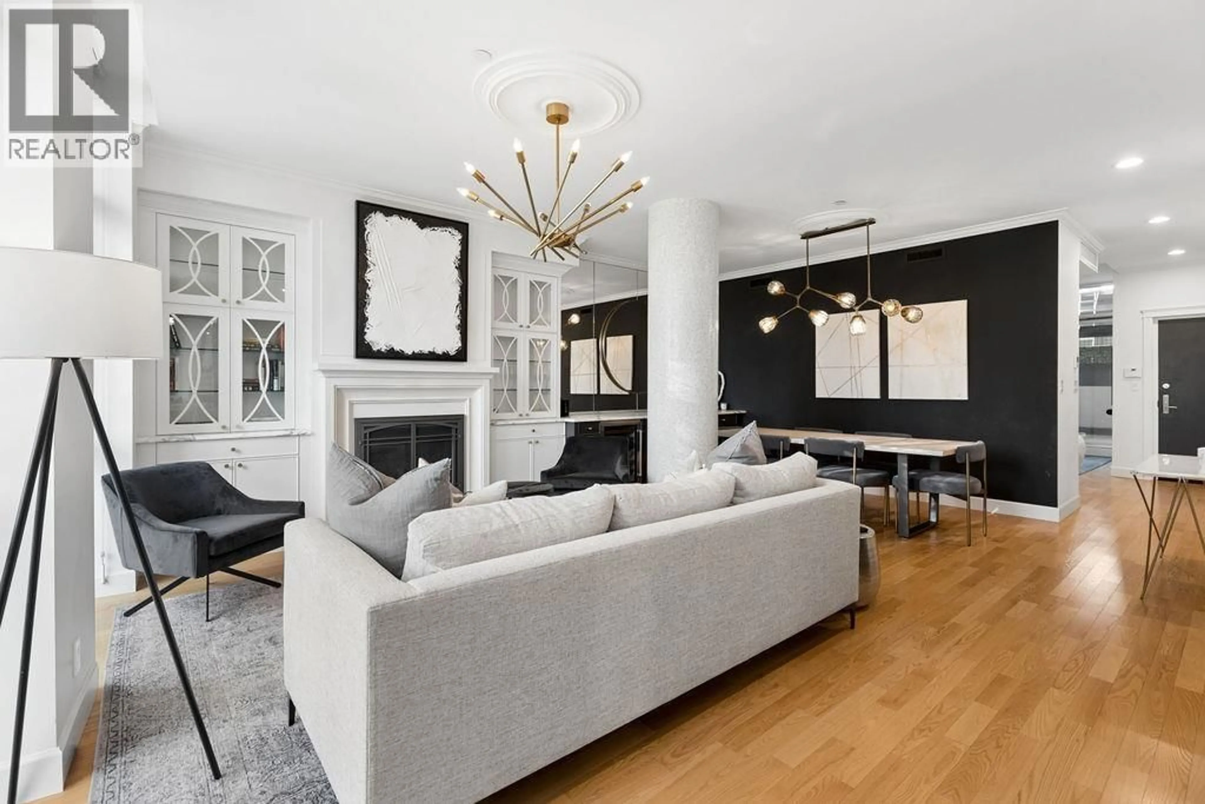 Living room with furniture, unknown for 471 BEACH CRESCENT, Vancouver British Columbia V6Z3B9