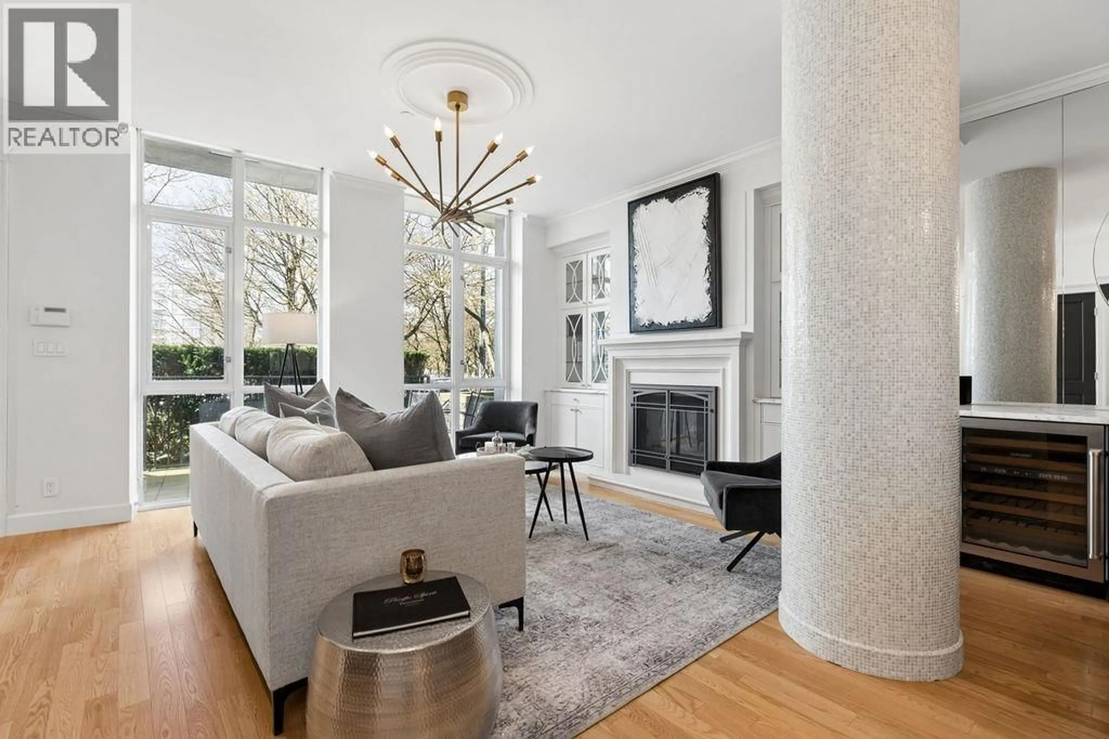 Living room with furniture, unknown for 471 BEACH CRESCENT, Vancouver British Columbia V6Z3B9