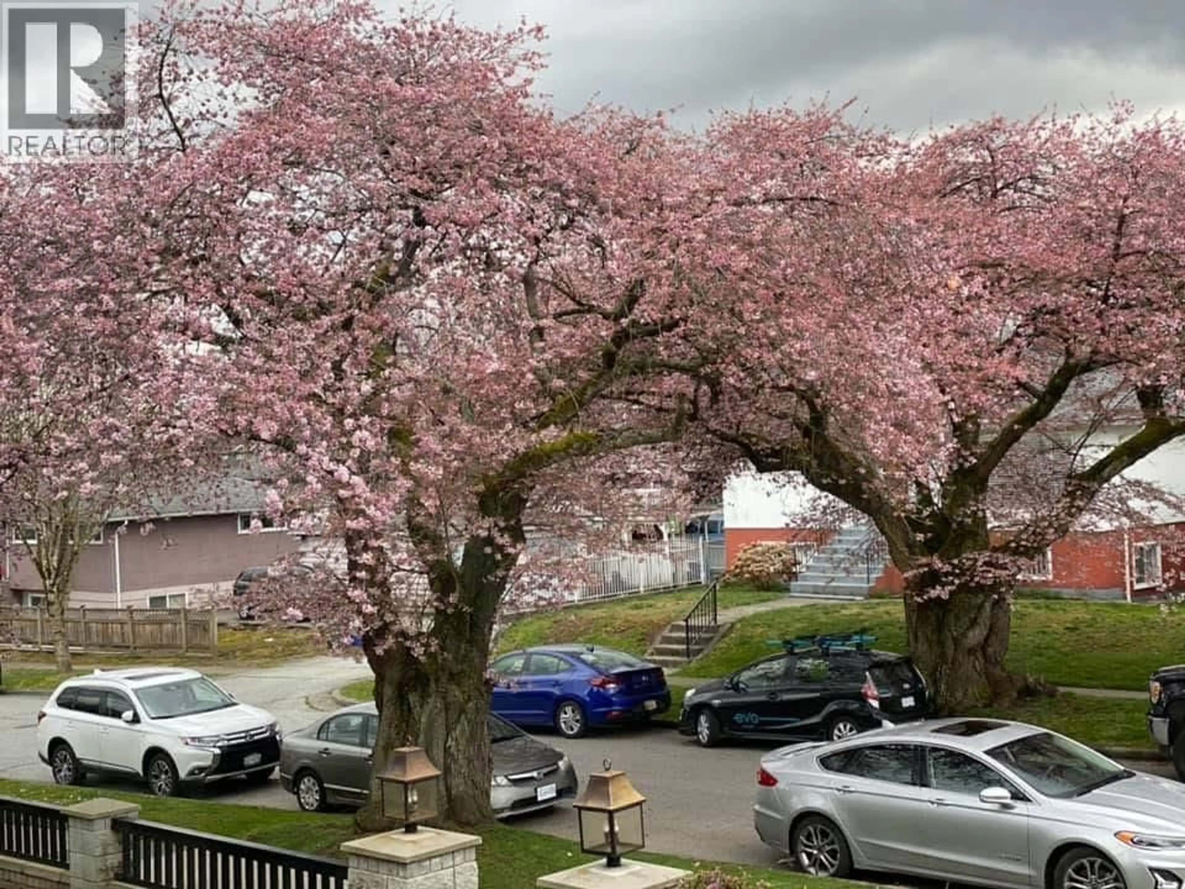 Unknown for 3653 25TH AVENUE, Vancouver British Columbia V5R1K4