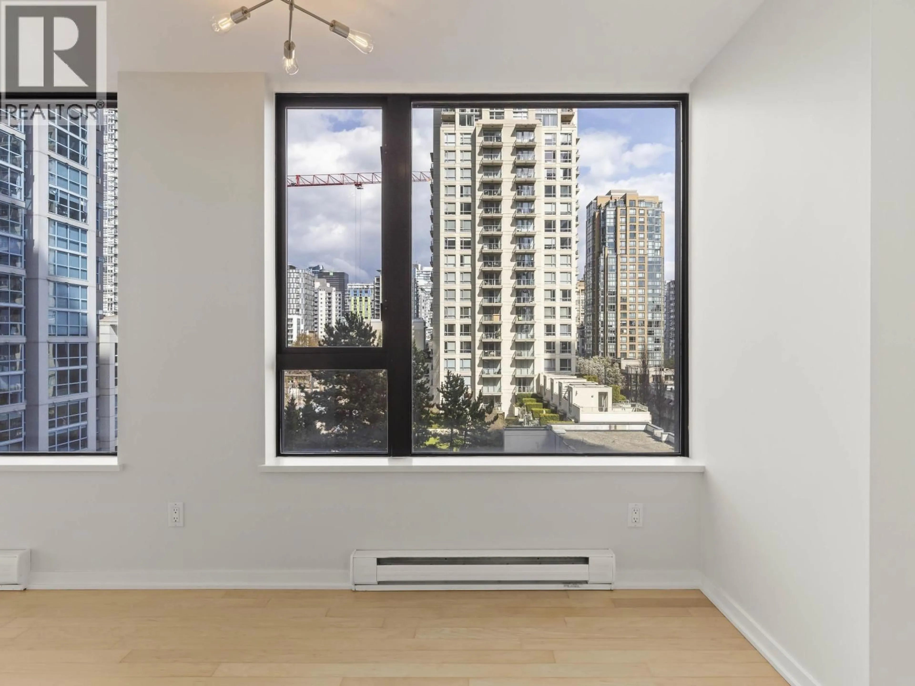 A pic of a room for 701 - 1295 RICHARDS STREET, Vancouver British Columbia V6B1B7