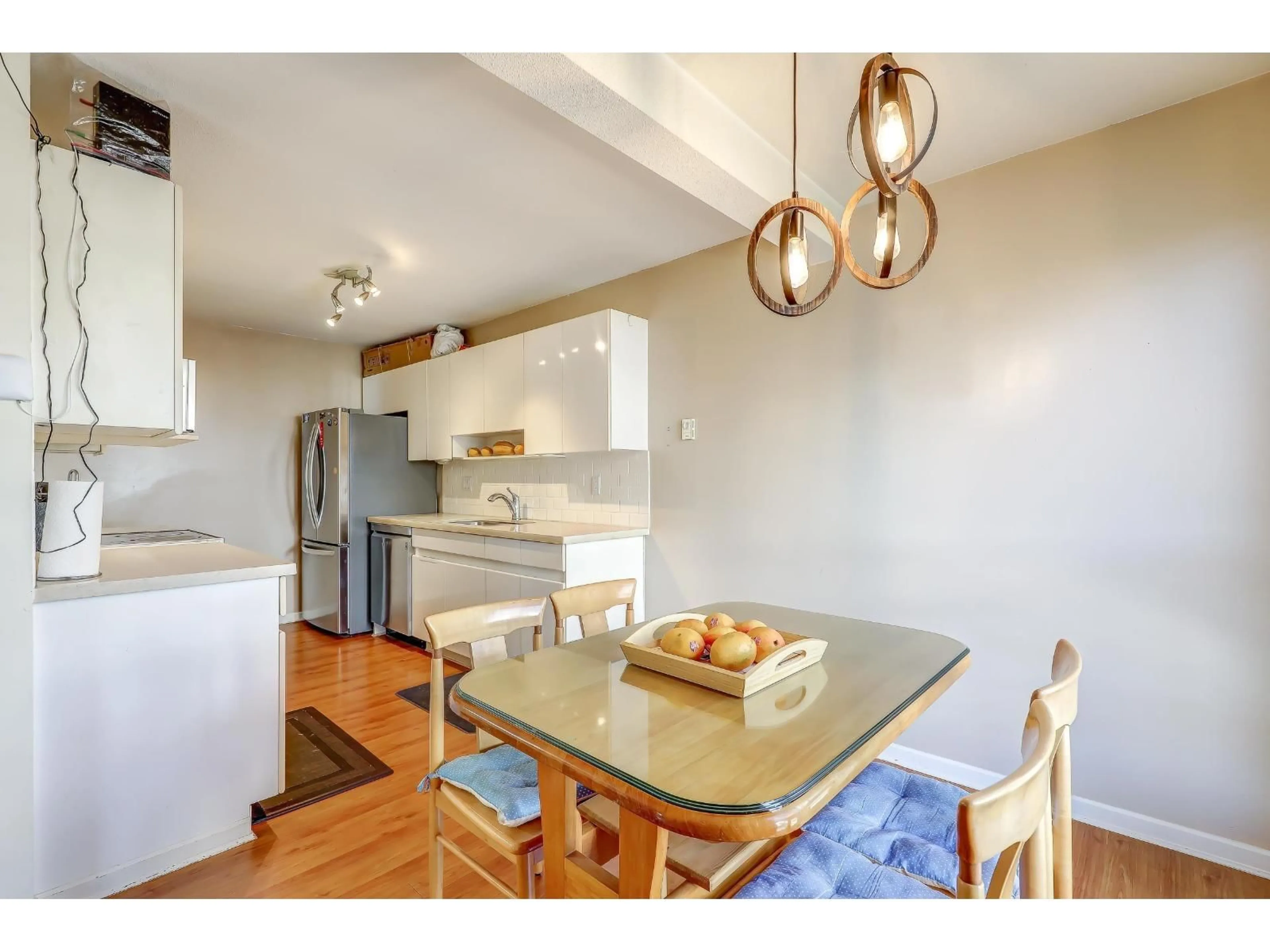 Open concept kitchen, unknown for 210 - 14980 101A AVENUE, Surrey British Columbia V3R0T1