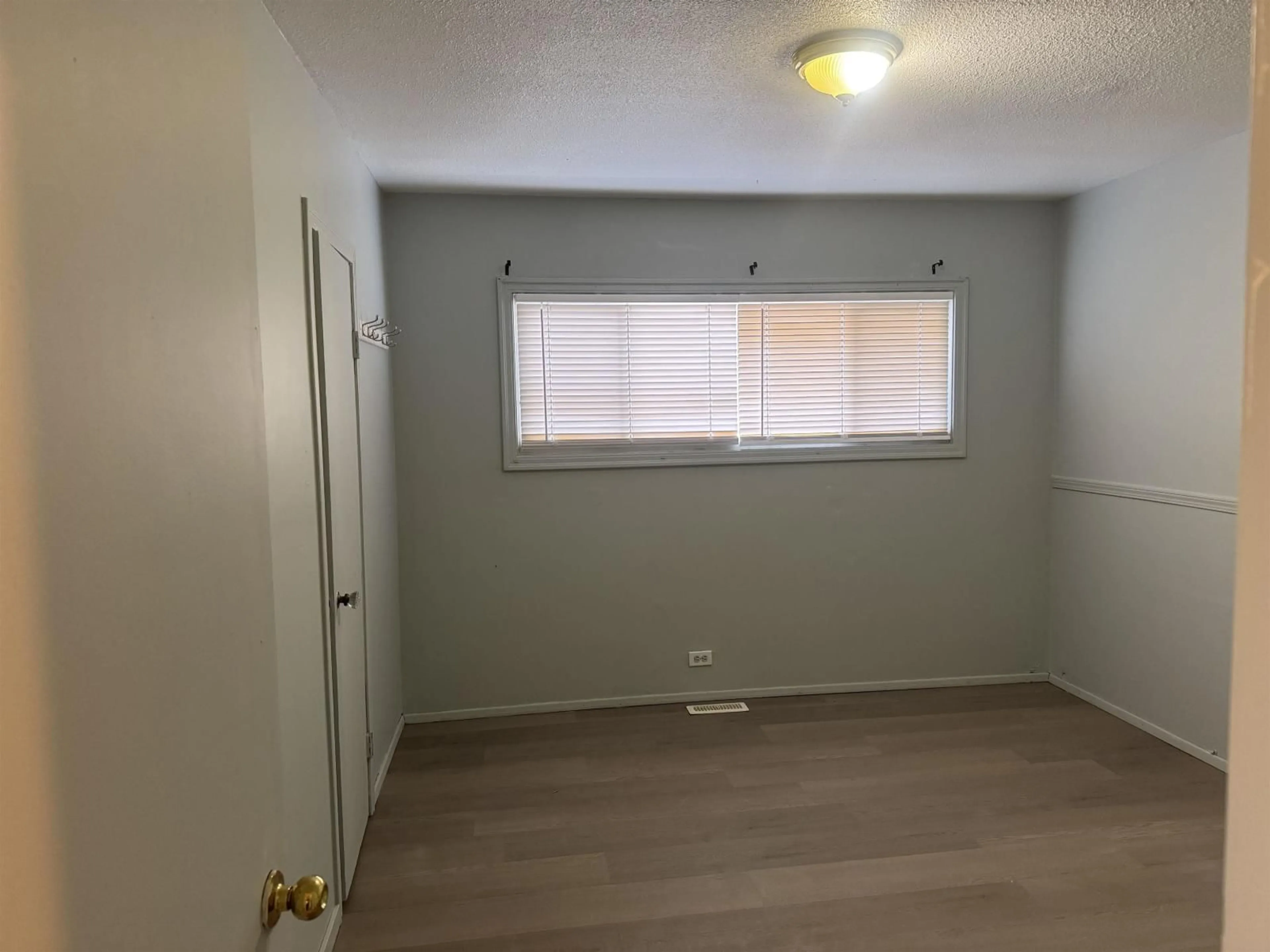 A pic of a room for 12893 114A AVENUE, Surrey British Columbia V3R2N1