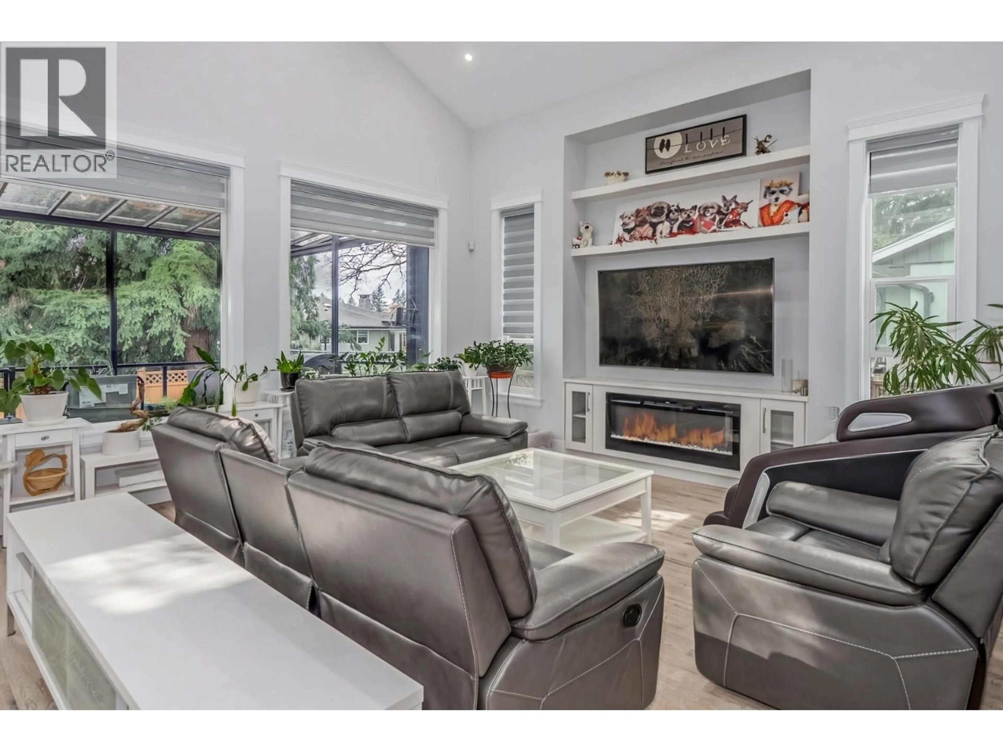 Living room with furniture, ceramic/tile floor for 2488 LATIMER AVENUE, Coquitlam British Columbia V3K3J5