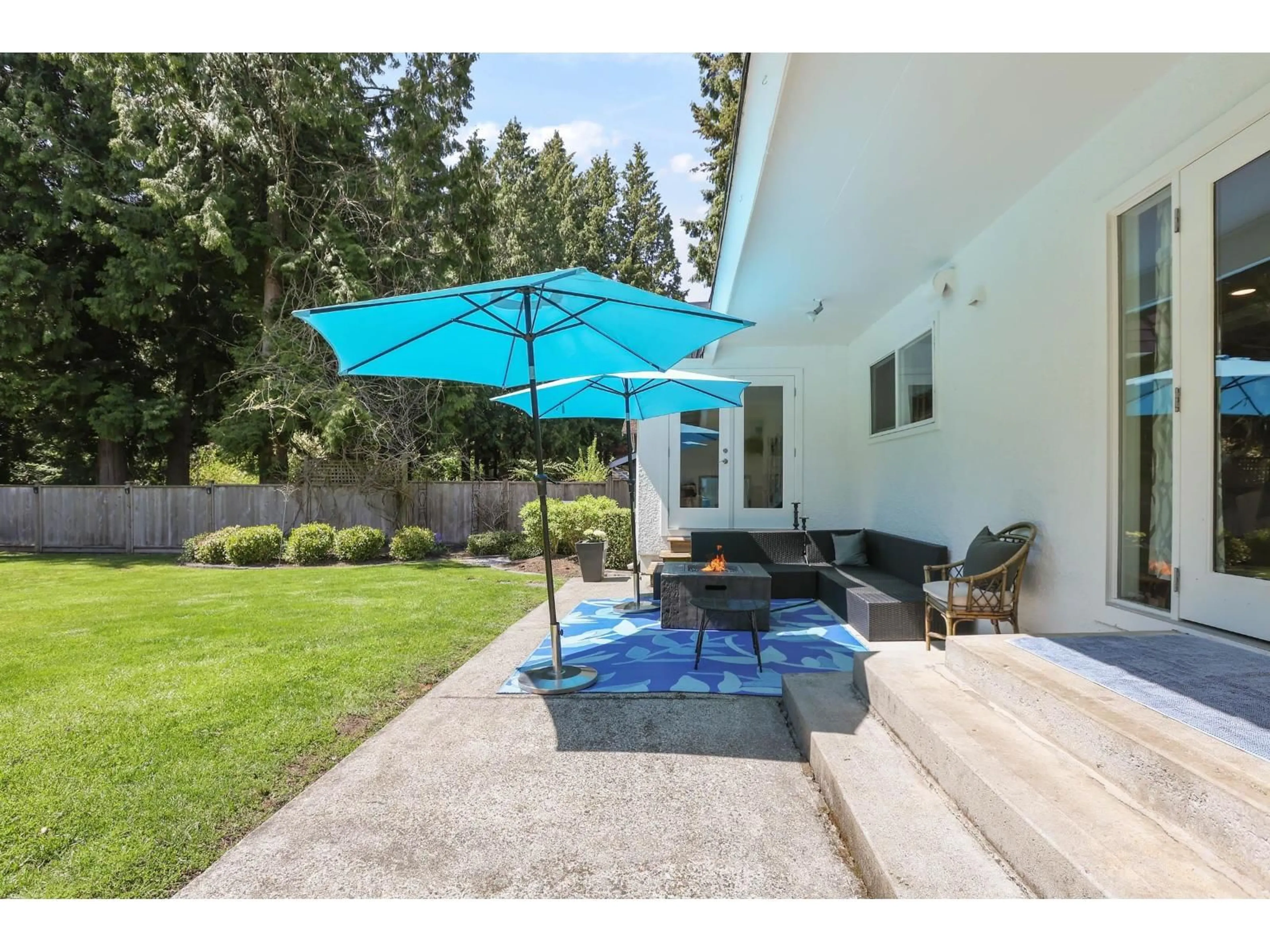 Patio, unknown for 12688 23 AVENUE, Surrey British Columbia V4A2C7