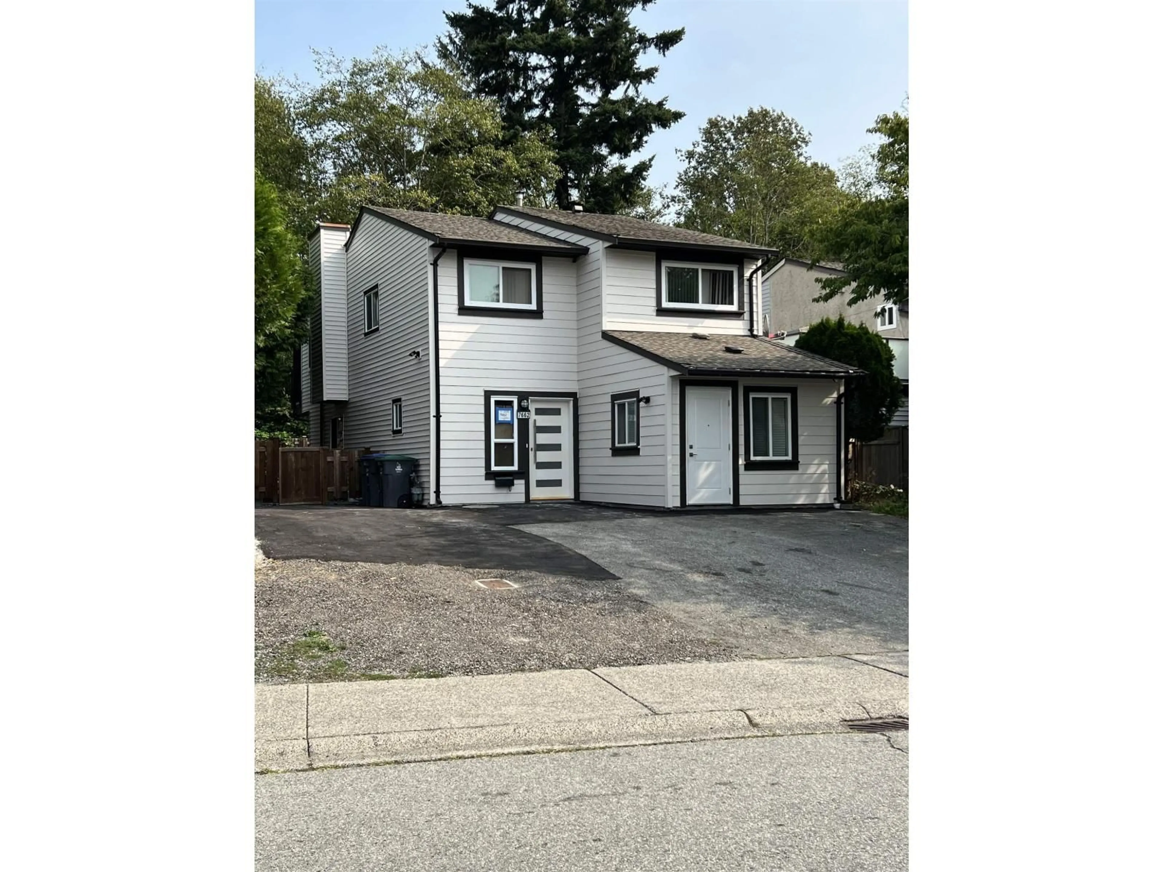 Home with vinyl exterior material, street for 7662 125 STREET, Surrey British Columbia V3W7W4
