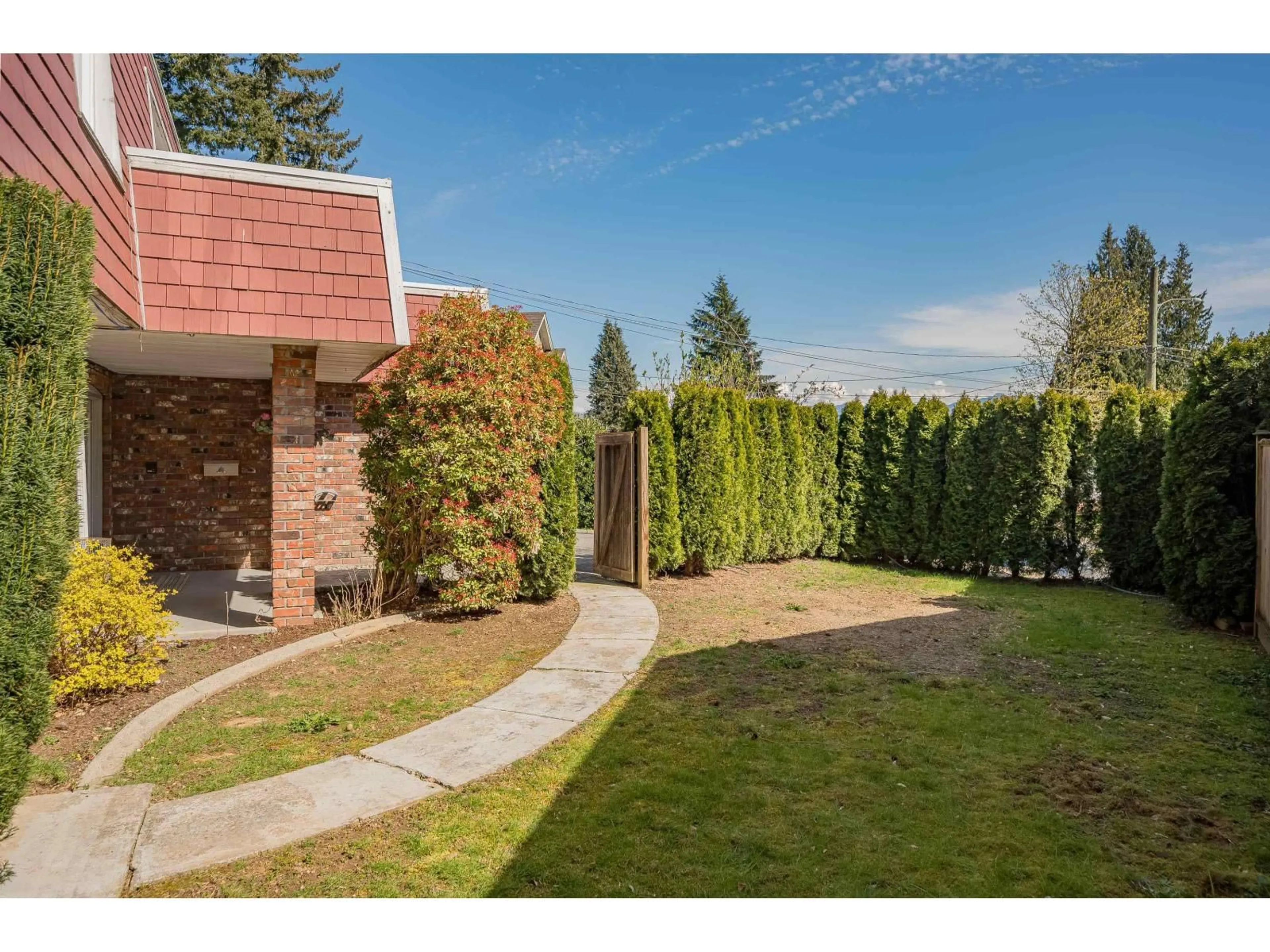 Unknown for 2443 RIDEAU STREET, Abbotsford British Columbia V2T3N3