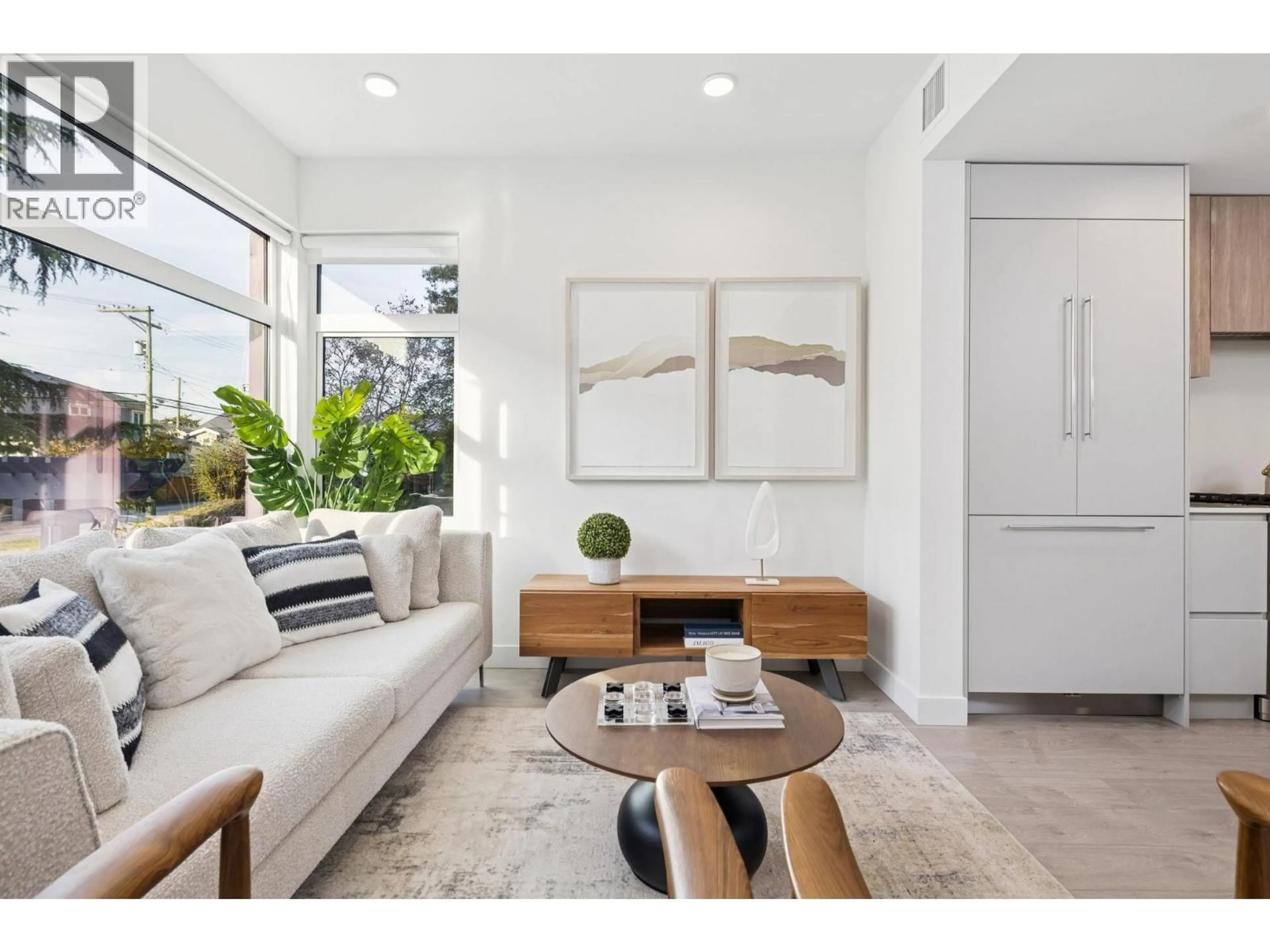 Living room with furniture, unknown for 225 - 1010 47TH AVENUE, Vancouver British Columbia V6M0E3