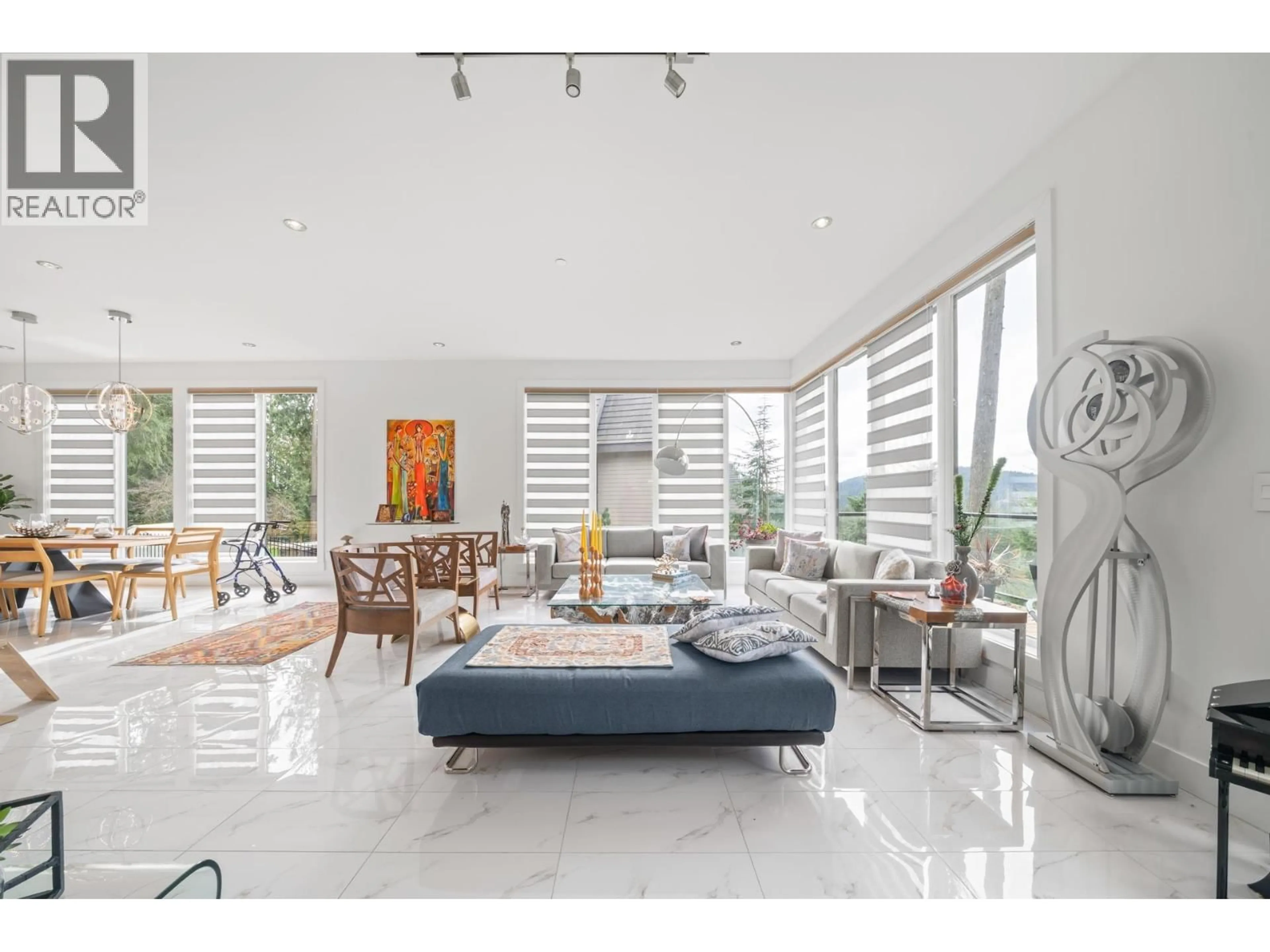 Living room with furniture, ceramic/tile floor for 116 DEERVIEW LANE, Anmore British Columbia V3H0A3