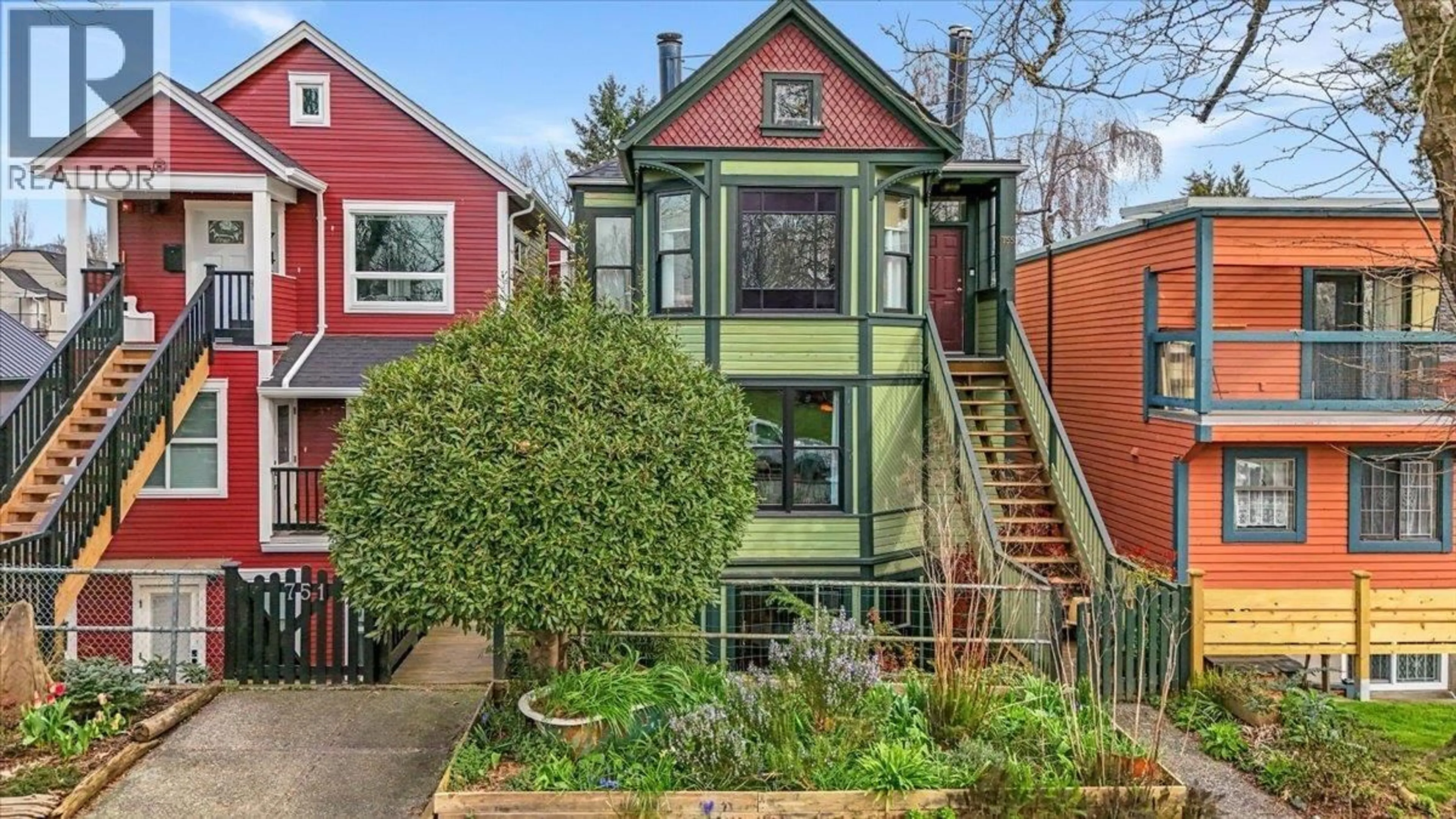 Unknown for 751 KEEFER STREET, Vancouver British Columbia V6A1Y6