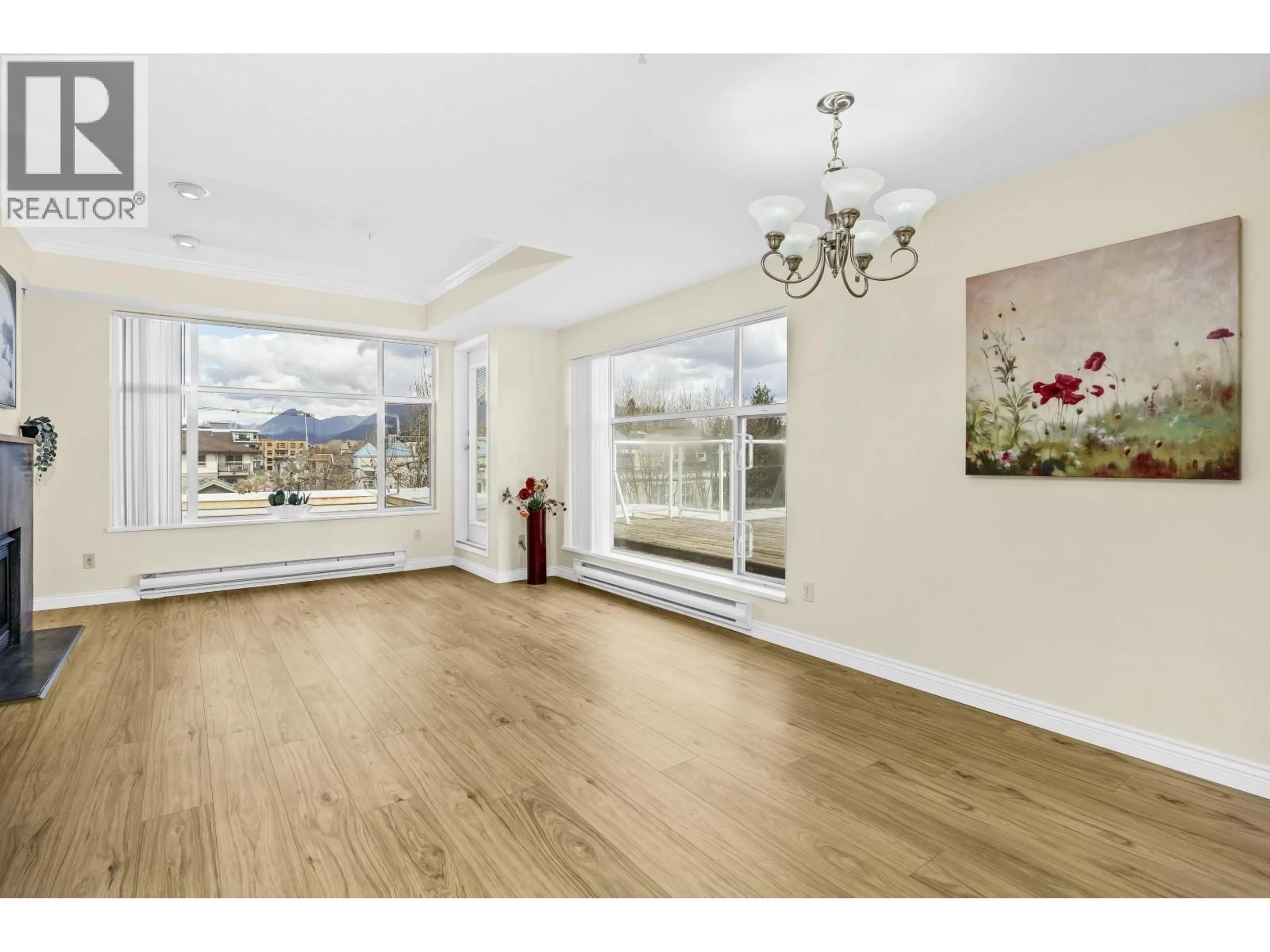 Unknown for 404 - 2340 HAWTHORNE AVENUE, Port Coquitlam British Columbia V3C1W9