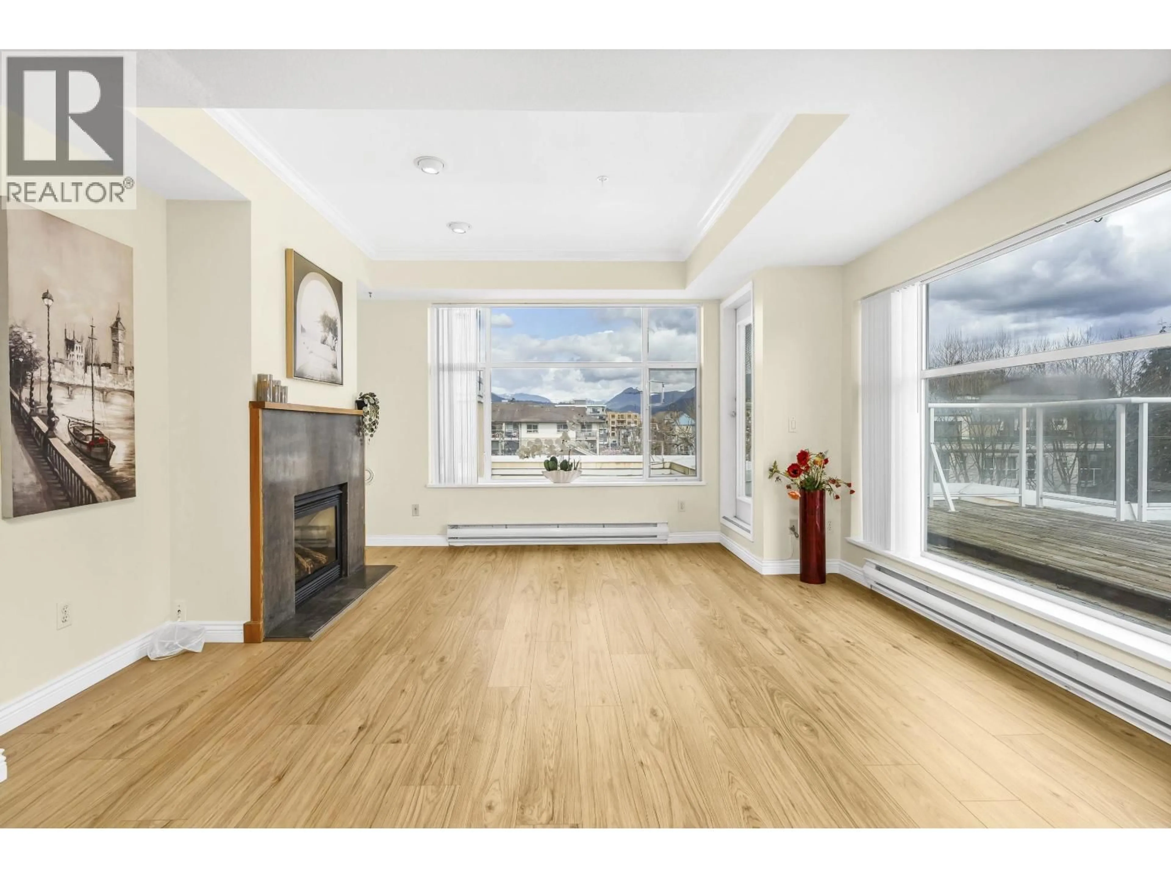 A pic of a room for 404 - 2340 HAWTHORNE AVENUE, Port Coquitlam British Columbia V3C1W9